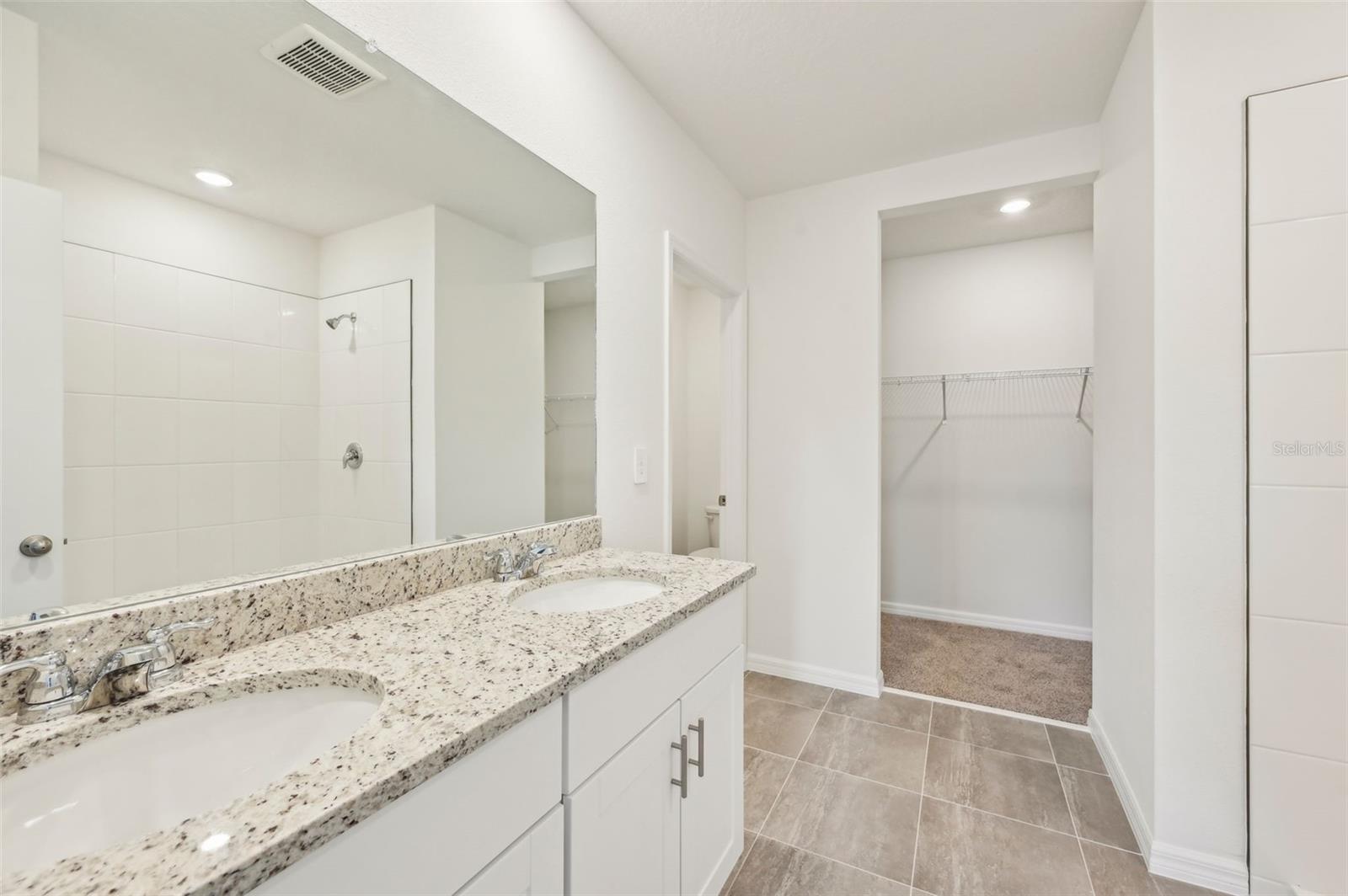 140 LAZY SHORE DR, NOKOMIS, FL, 34275