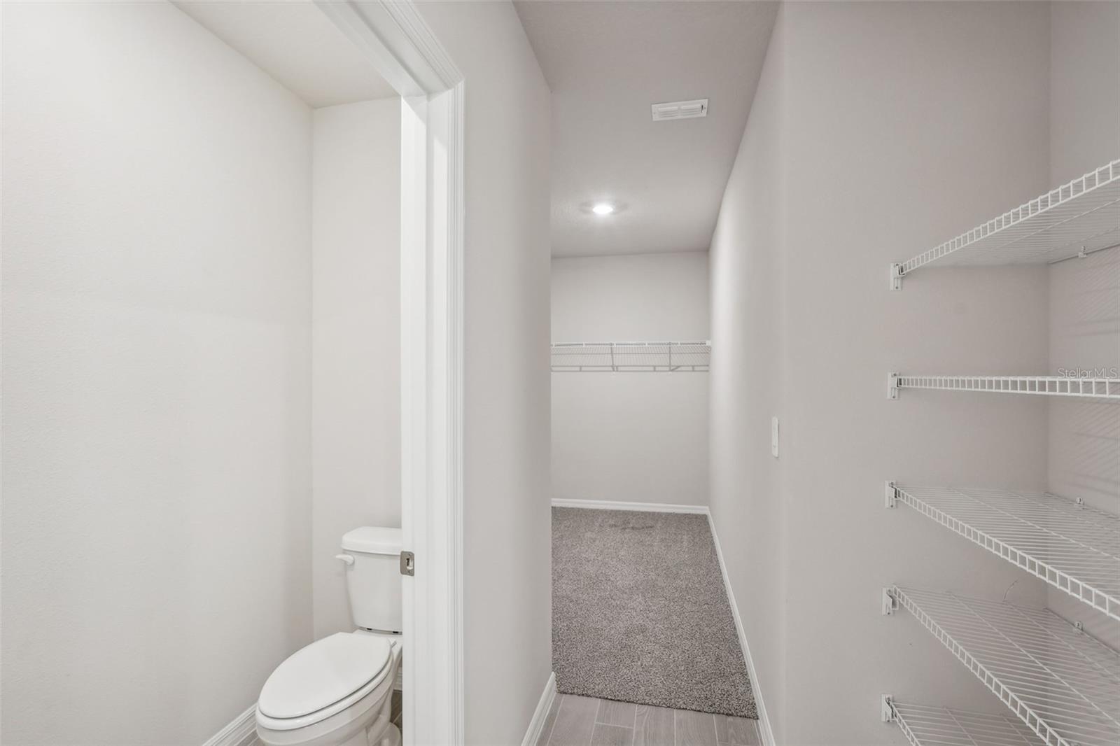 105 WHITELAND BND, NOKOMIS, FL, 34275