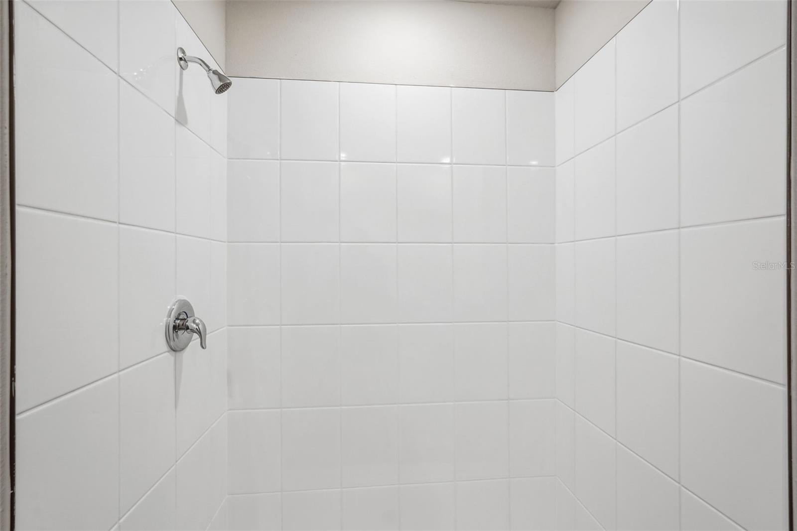 105 WHITELAND BND, NOKOMIS, FL, 34275