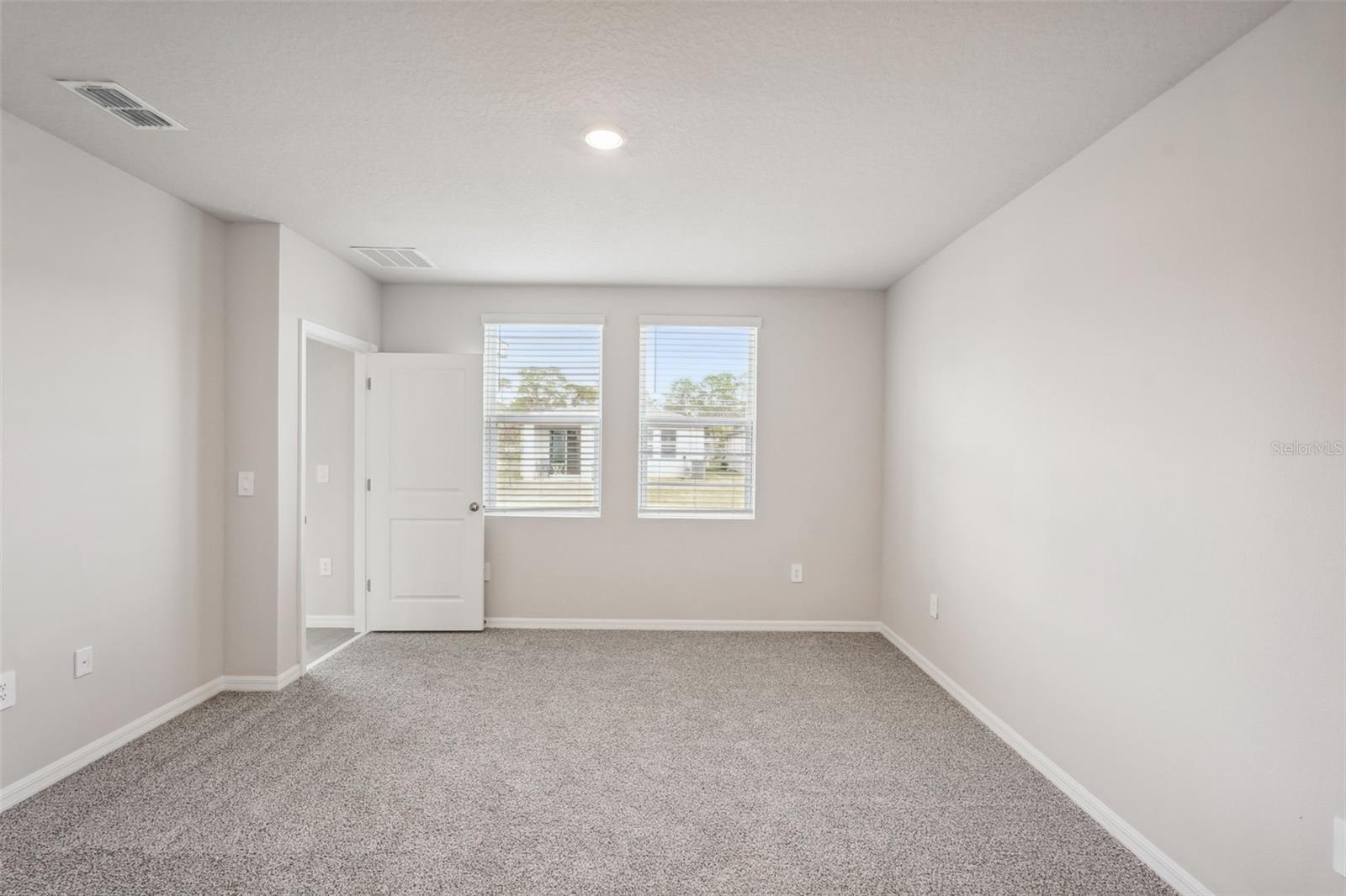 105 WHITELAND BND, NOKOMIS, FL, 34275