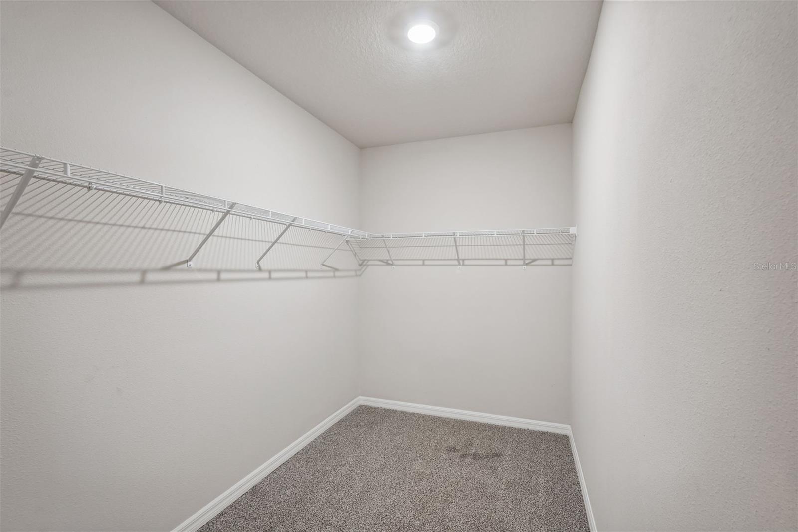 105 WHITELAND BND, NOKOMIS, FL, 34275