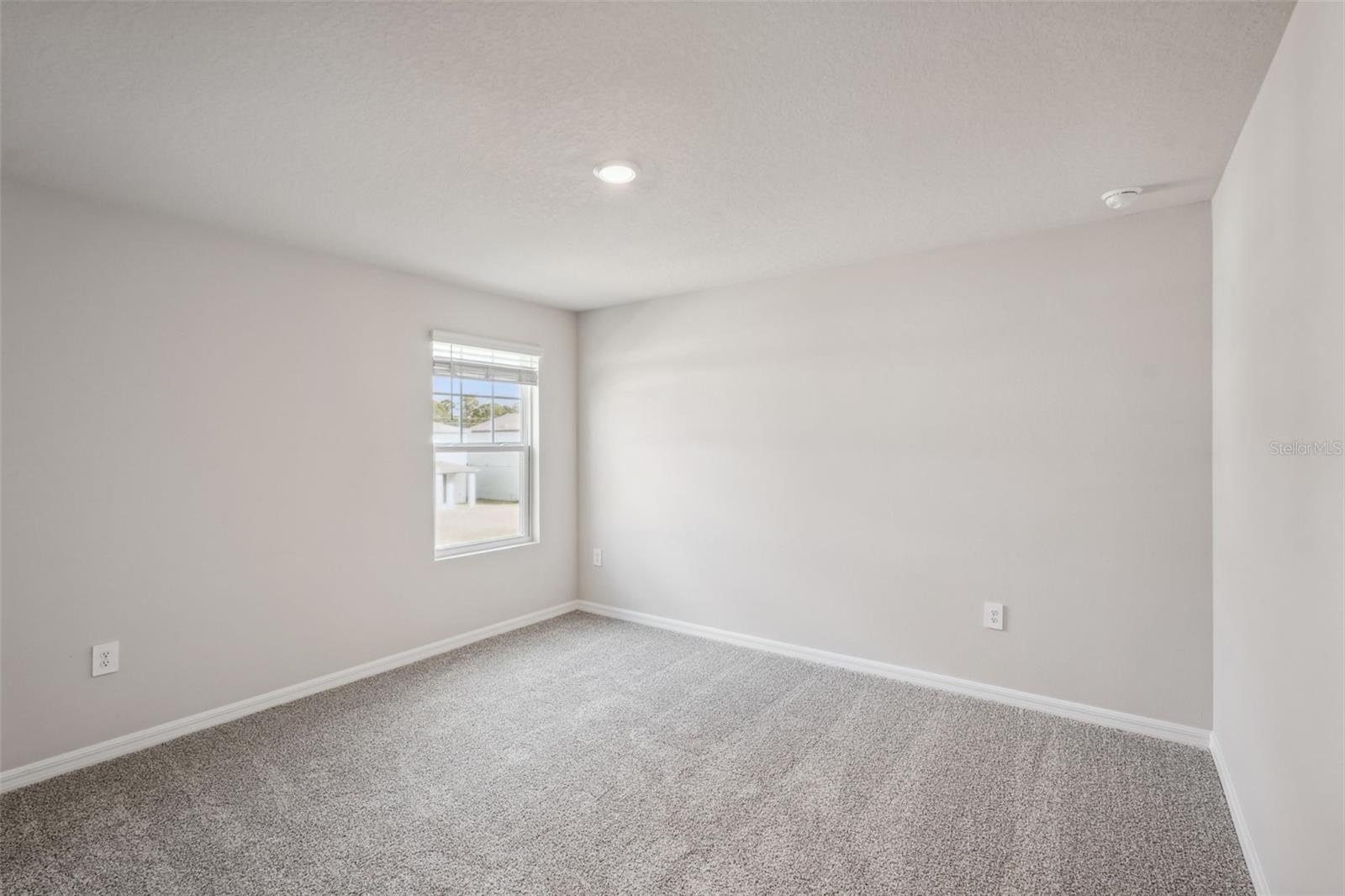 105 WHITELAND BND, NOKOMIS, FL, 34275