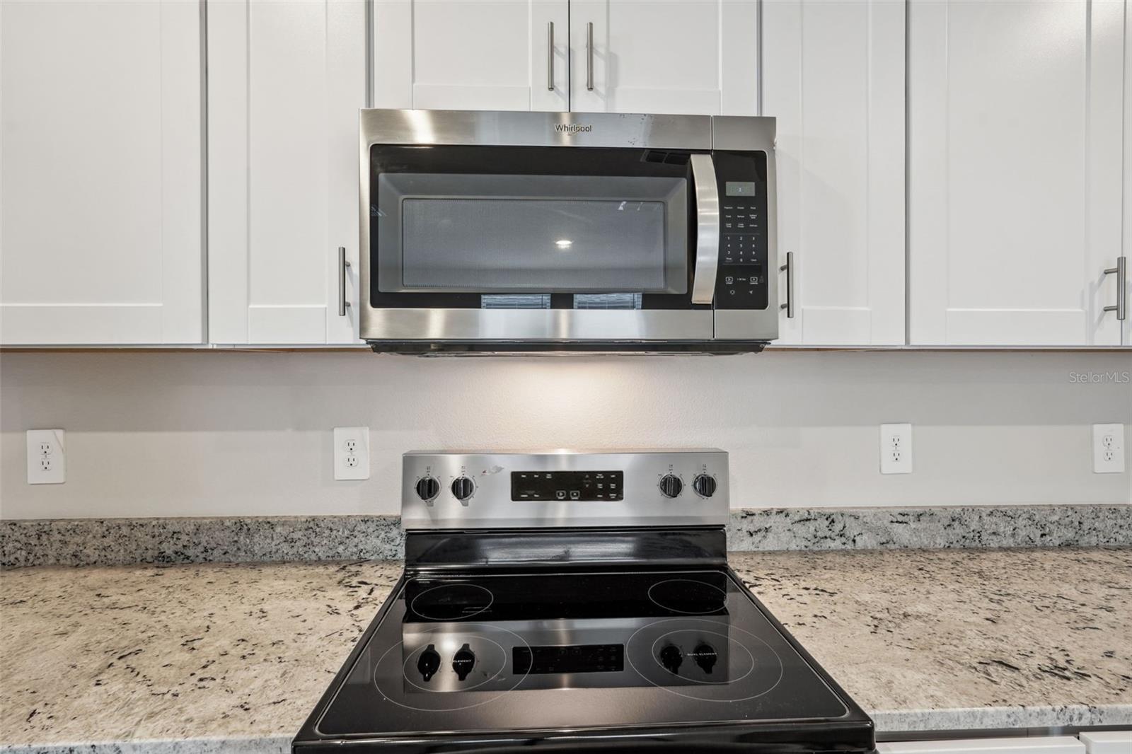 105 WHITELAND BND, NOKOMIS, FL, 34275