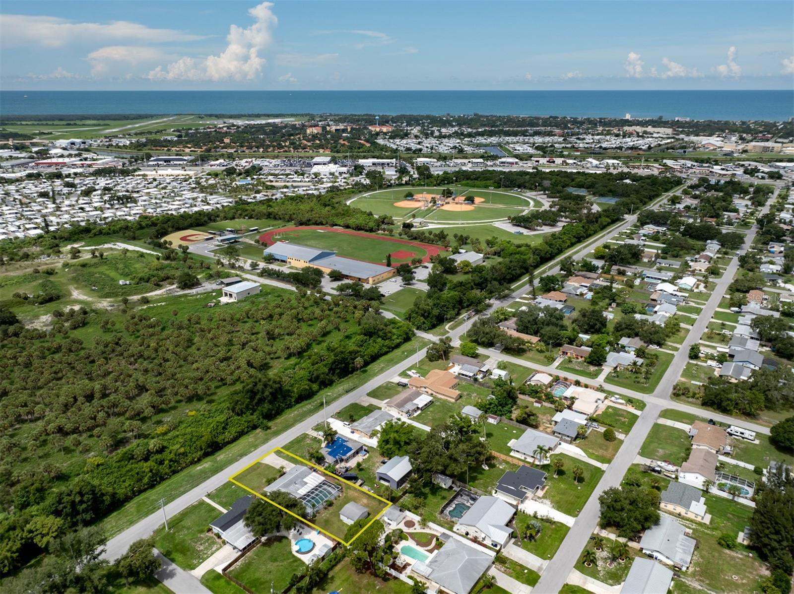 1121 GULF COAST BLVD, VENICE, FL, 34285