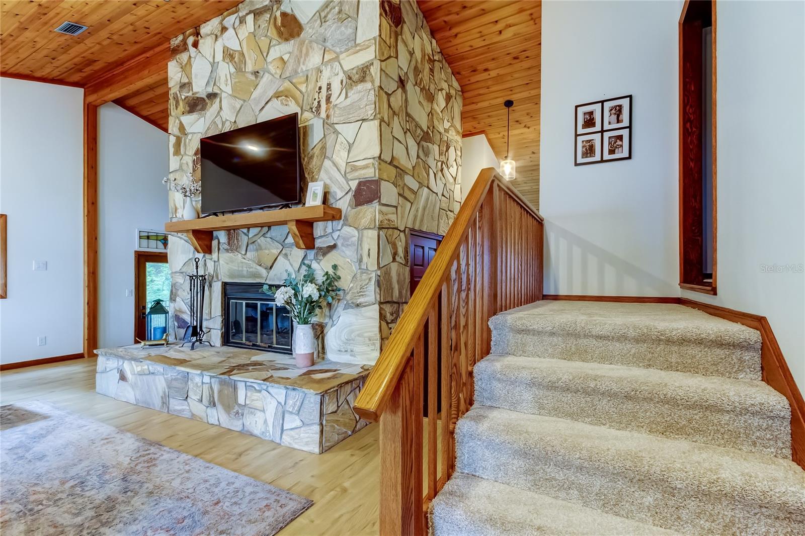 17210 ORANGEWOOD DR, LUTZ, FL, 33548