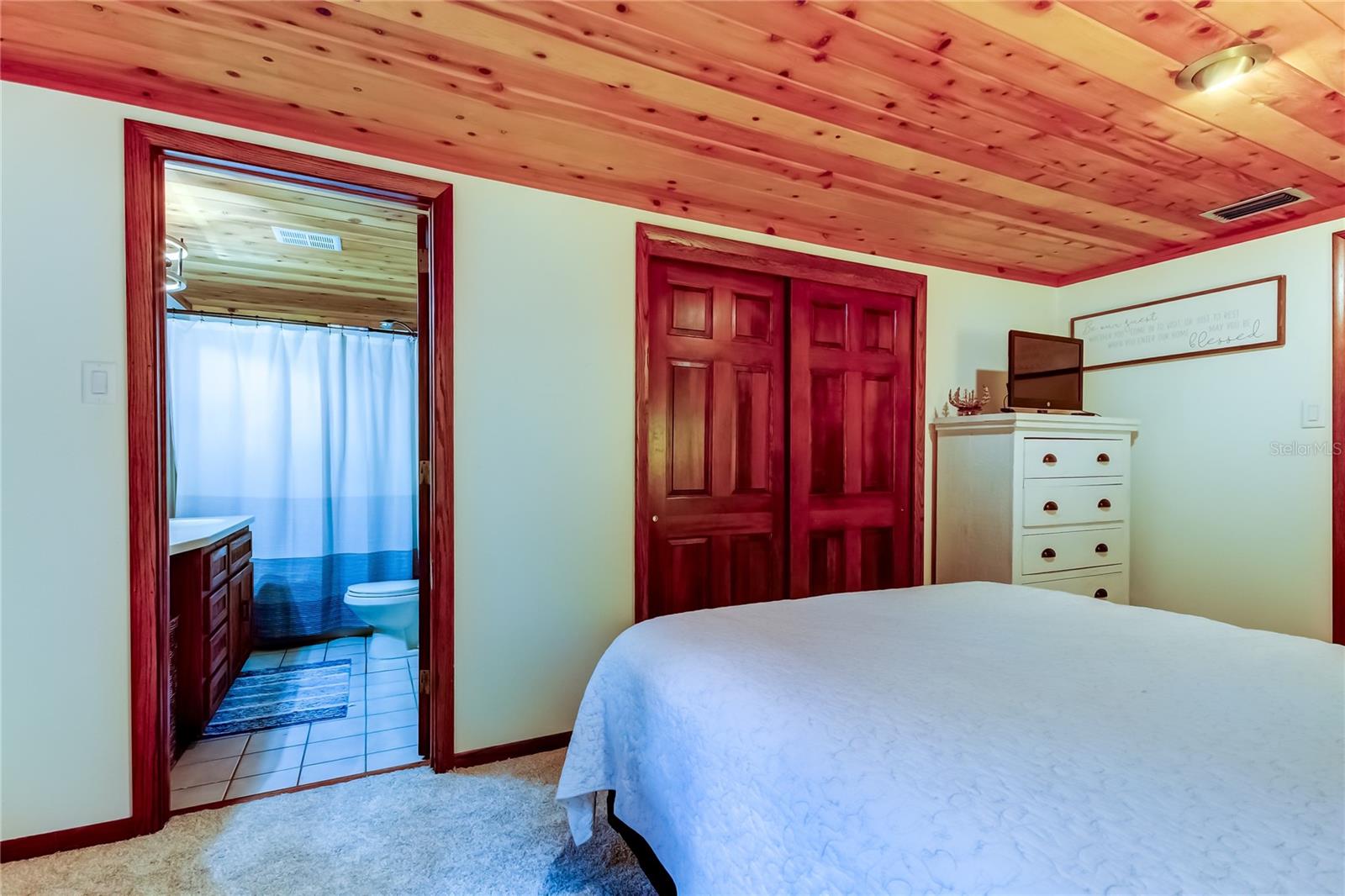 17210 ORANGEWOOD DR, LUTZ, FL, 33548