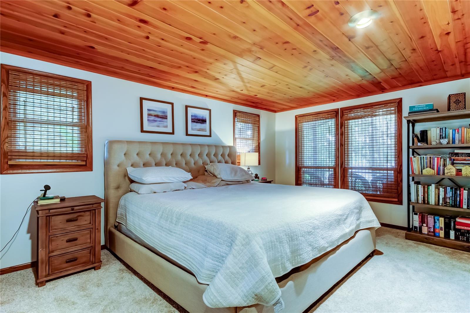 17210 ORANGEWOOD DR, LUTZ, FL, 33548