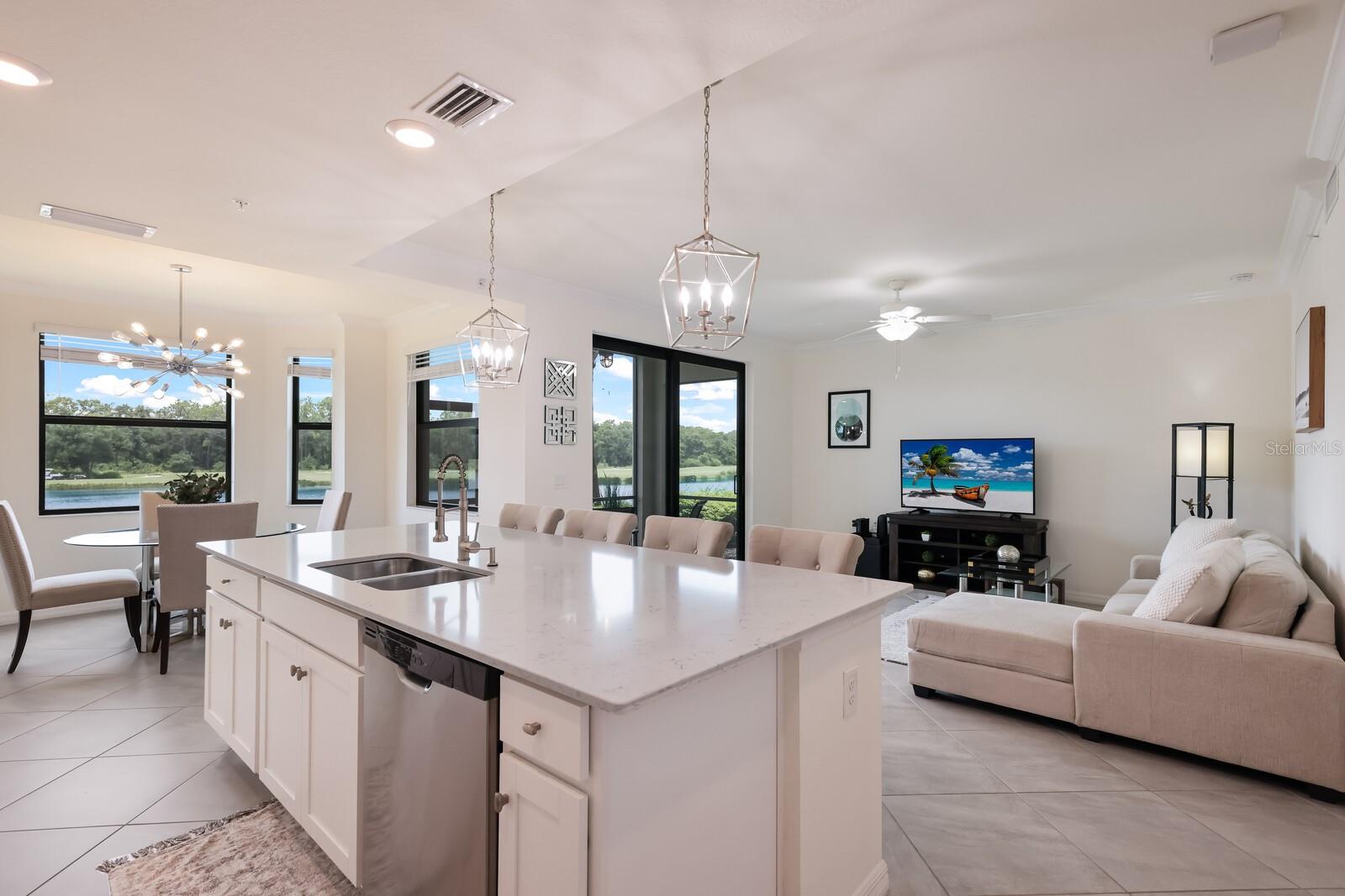 17626 GAWTHROP DR #106, BRADENTON, FL, 34211