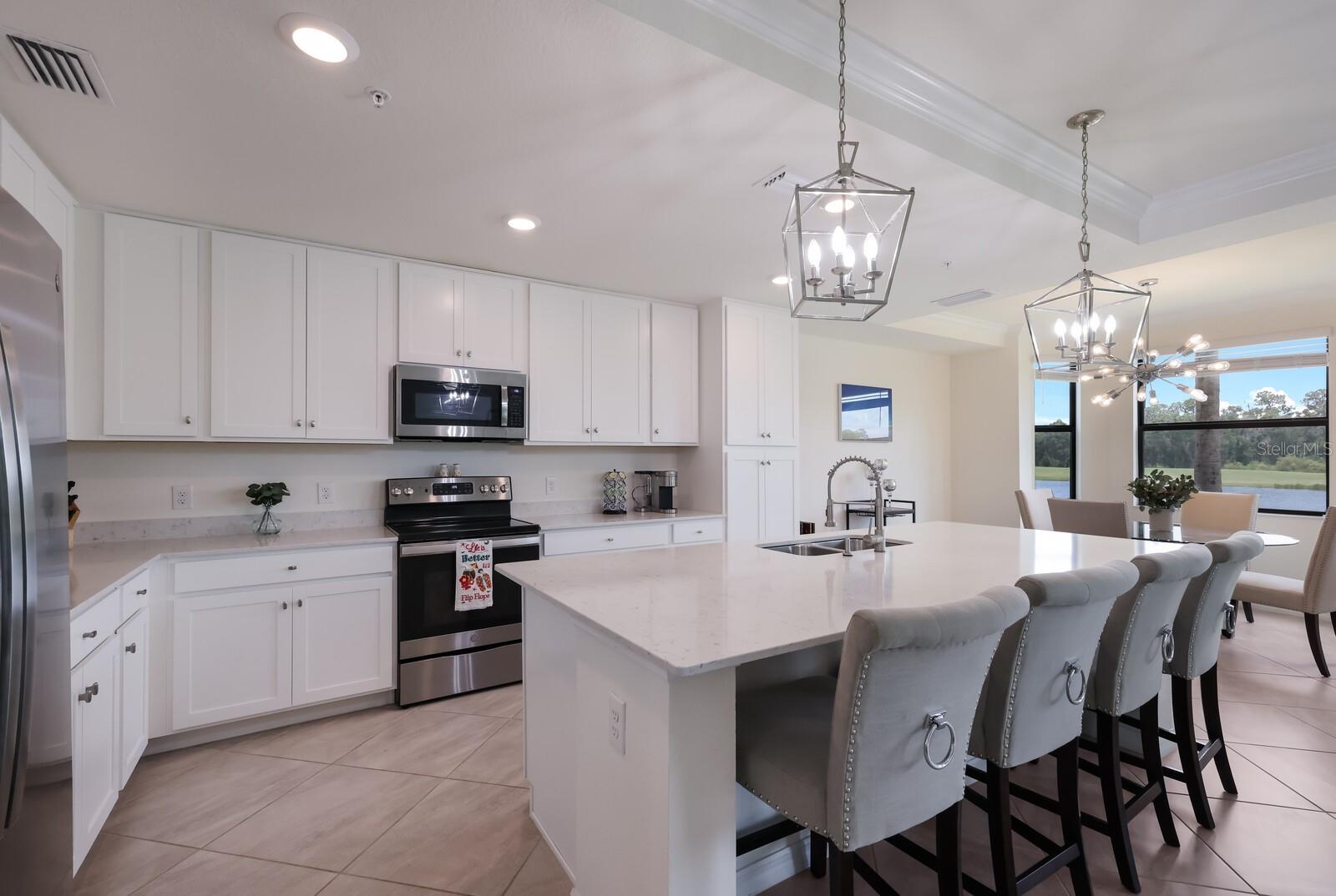 17626 GAWTHROP DR #106, BRADENTON, FL, 34211