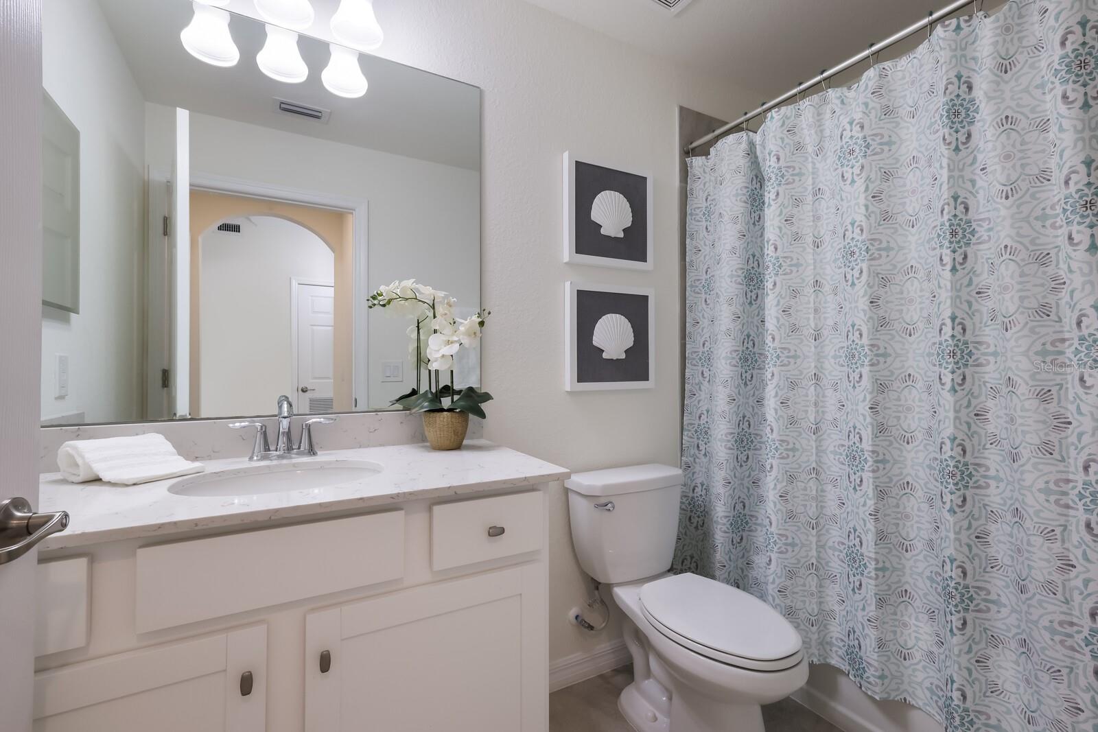 17626 GAWTHROP DR #106, BRADENTON, FL, 34211
