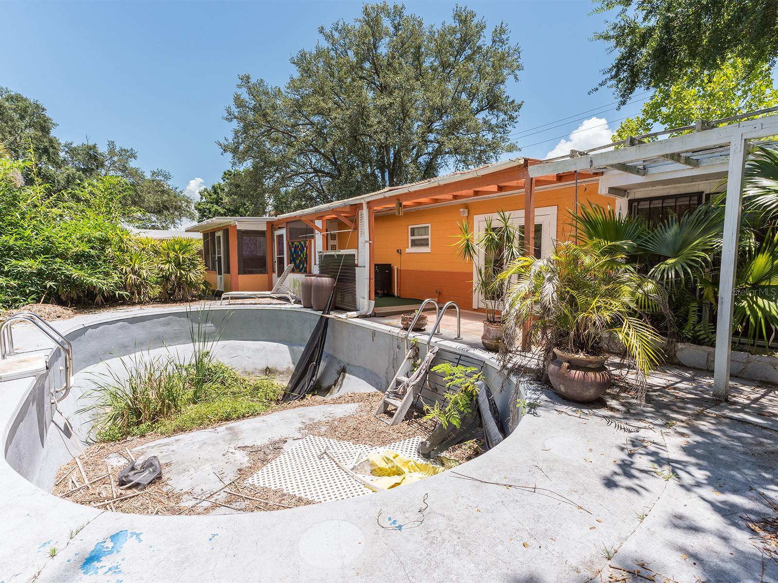 525 AVENUE O SE, WINTER HAVEN, FL, 33880