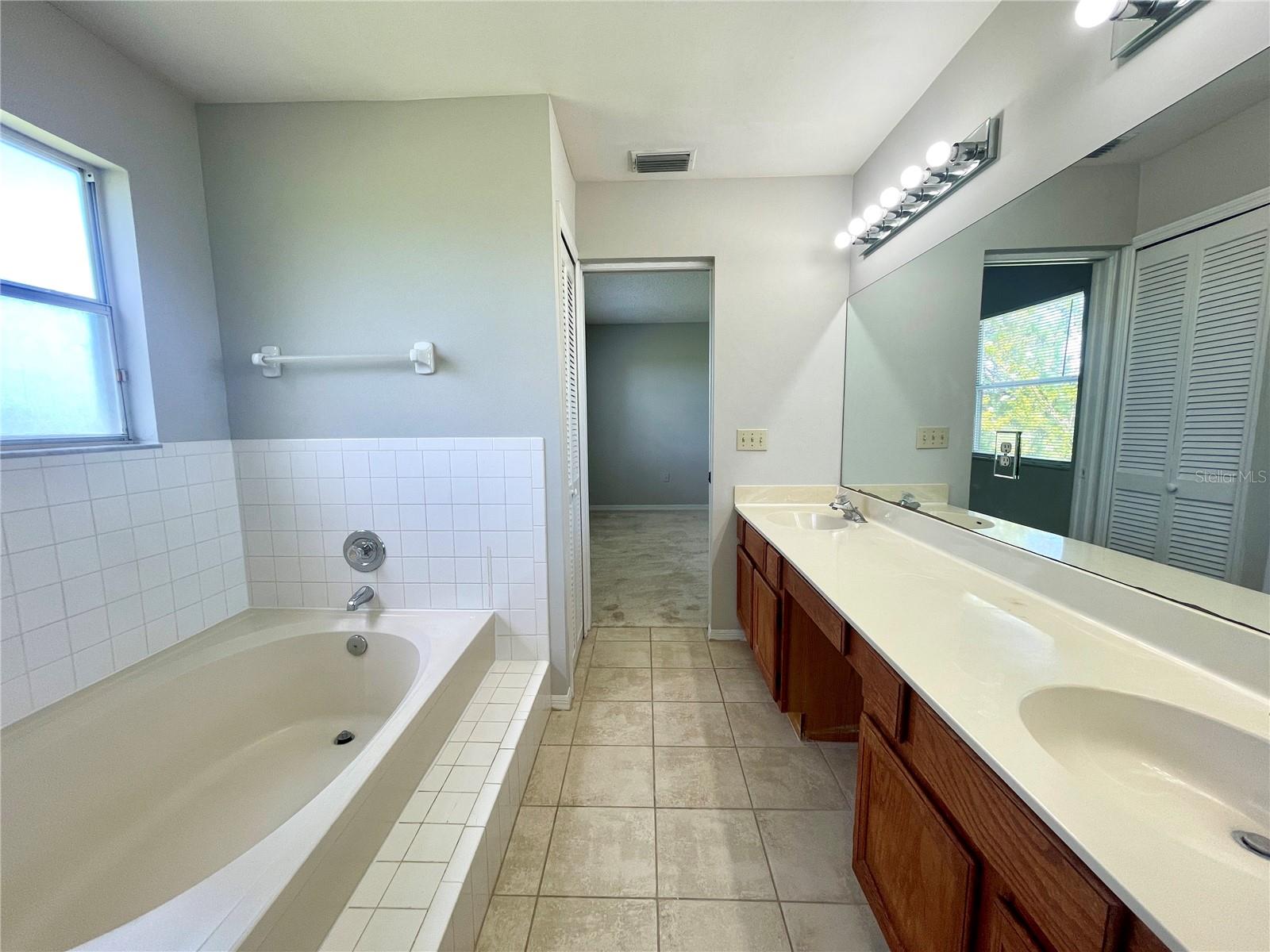 2642 ALBION AVE, ORLANDO, FL, 32833