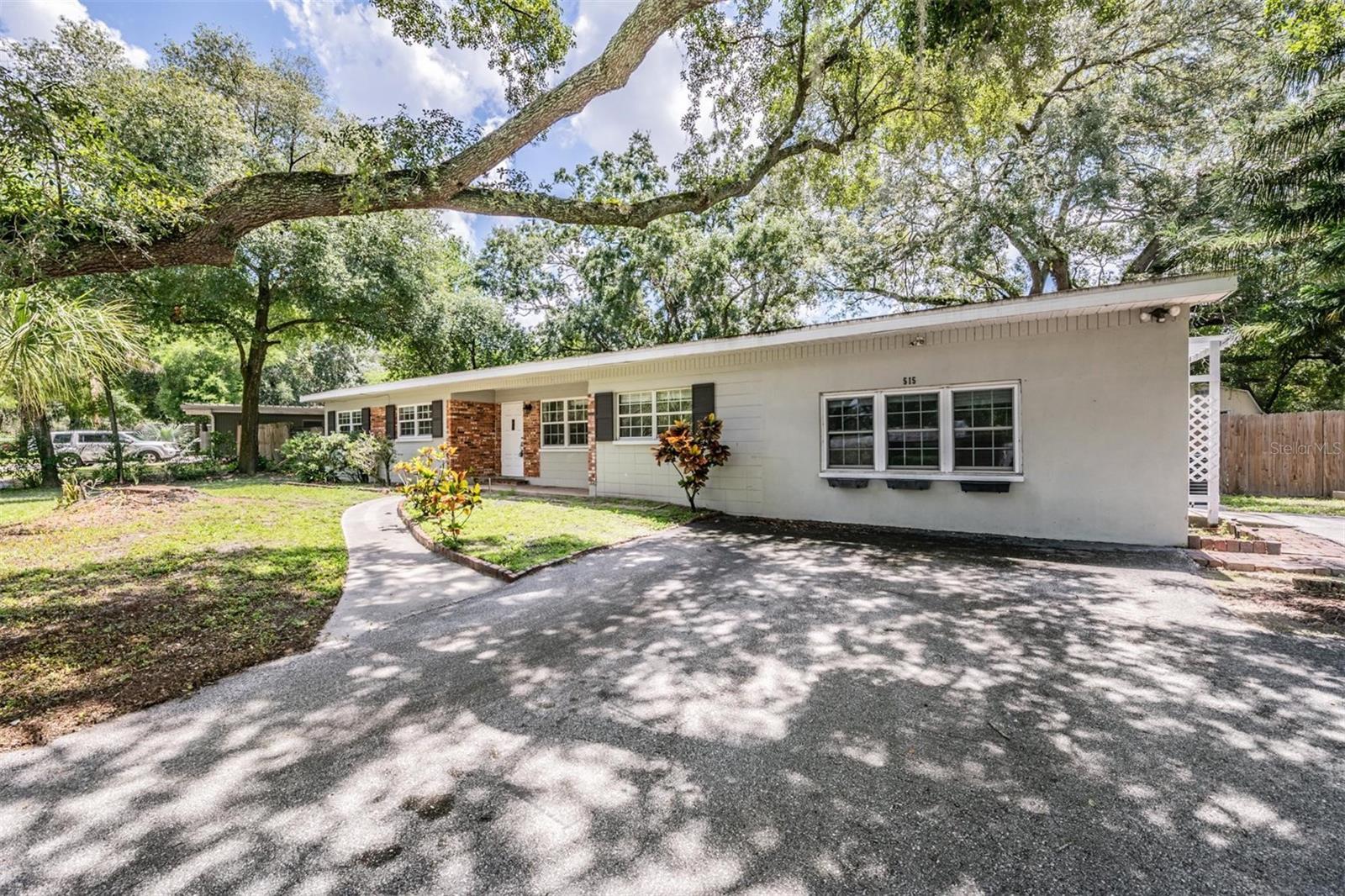 515 HIBISCUS DR, TEMPLE TERRACE, FL, 33617