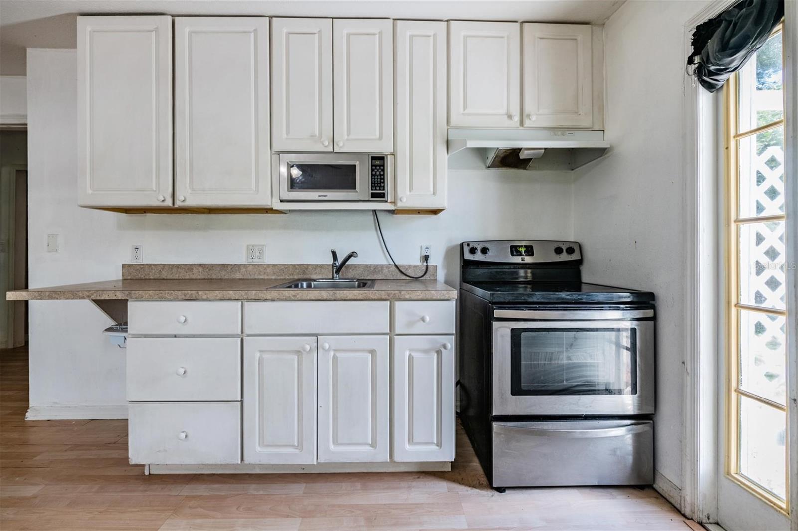 515 HIBISCUS DR, TEMPLE TERRACE, FL, 33617