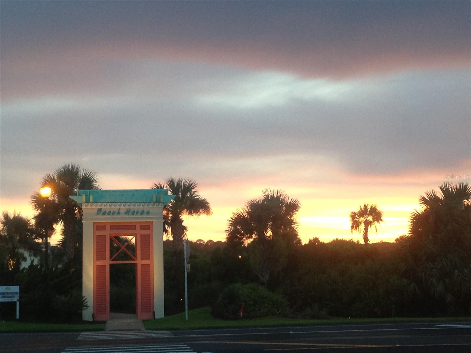 27 HIDDEN TREASURE DR, PALM COAST, FL, 32137