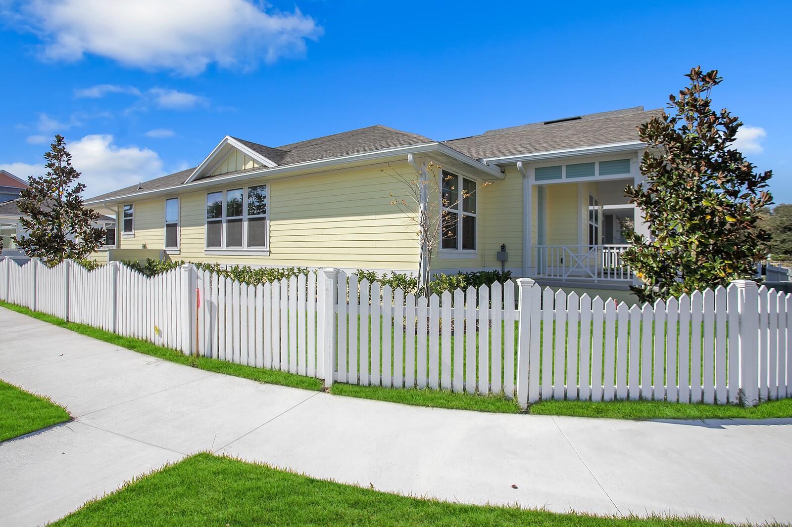 27 HIDDEN TREASURE DR, PALM COAST, FL, 32137