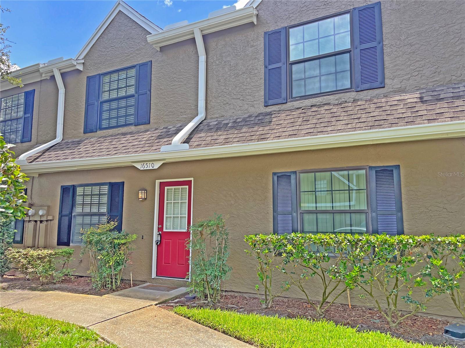 16510 LAKE BRIGADOON CIR, TAMPA, FL, 33618