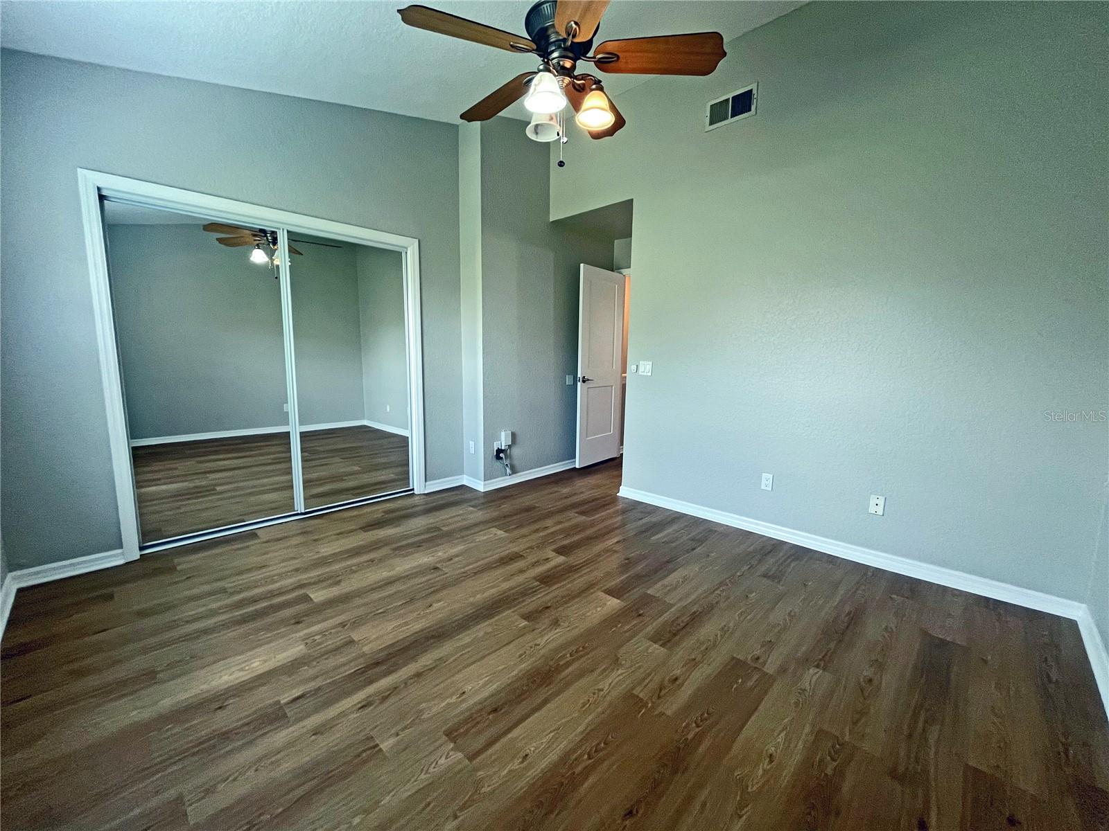 16510 LAKE BRIGADOON CIR, TAMPA, FL, 33618