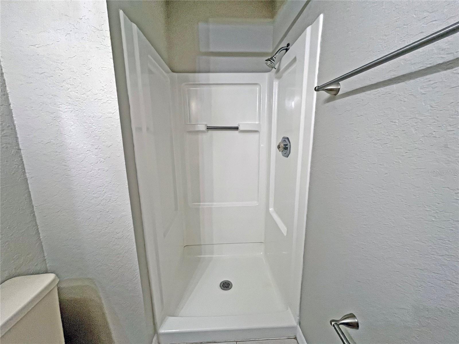 16510 LAKE BRIGADOON CIR, TAMPA, FL, 33618