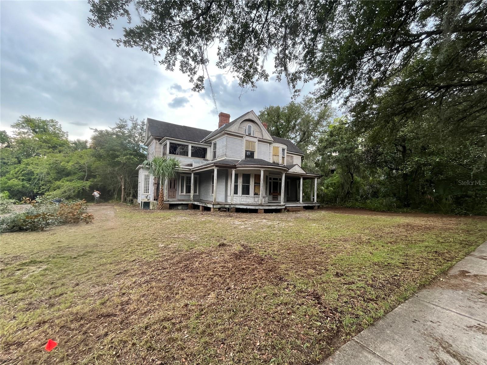 815 E UNIVERSITY AVE, GAINESVILLE, FL, 32601