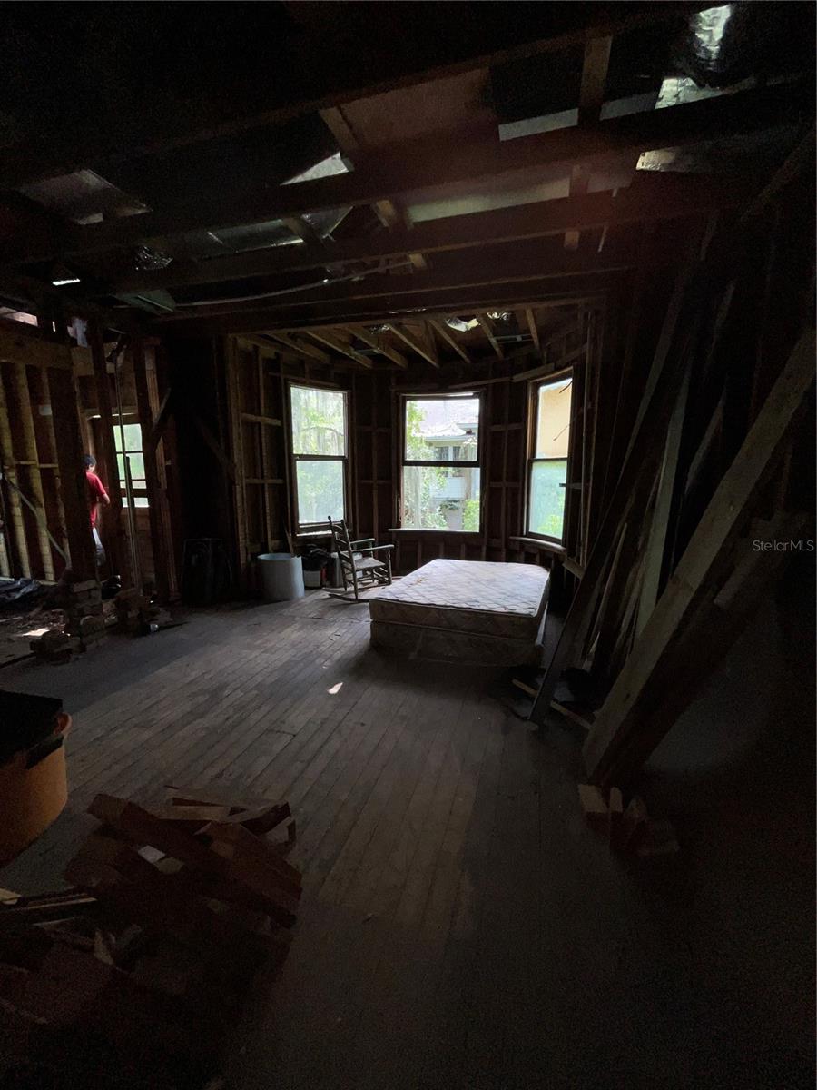 815 E UNIVERSITY AVE, GAINESVILLE, FL, 32601