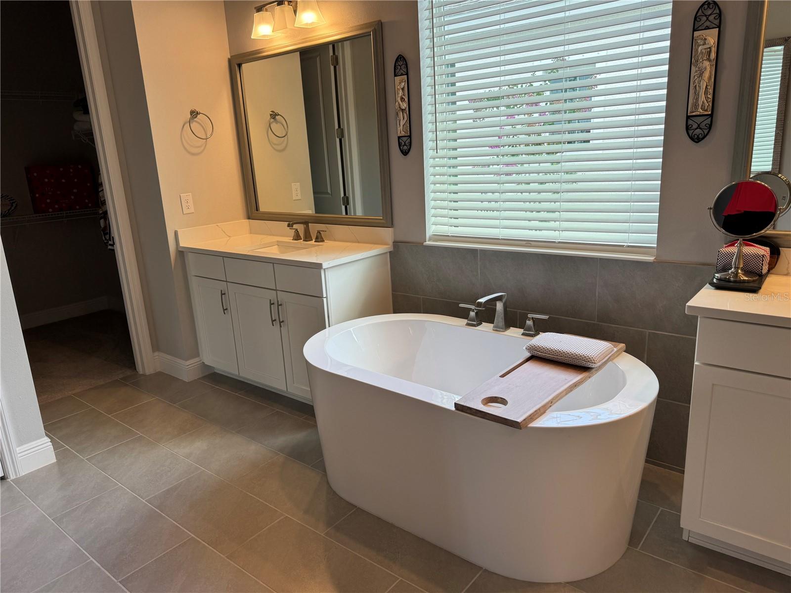 5520 LIMELIGHT DR, APOLLO BEACH, FL, 33572