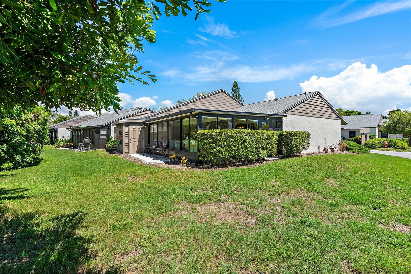 301 WINDRUSH LOOP, TARPON SPRINGS, FL, 34689