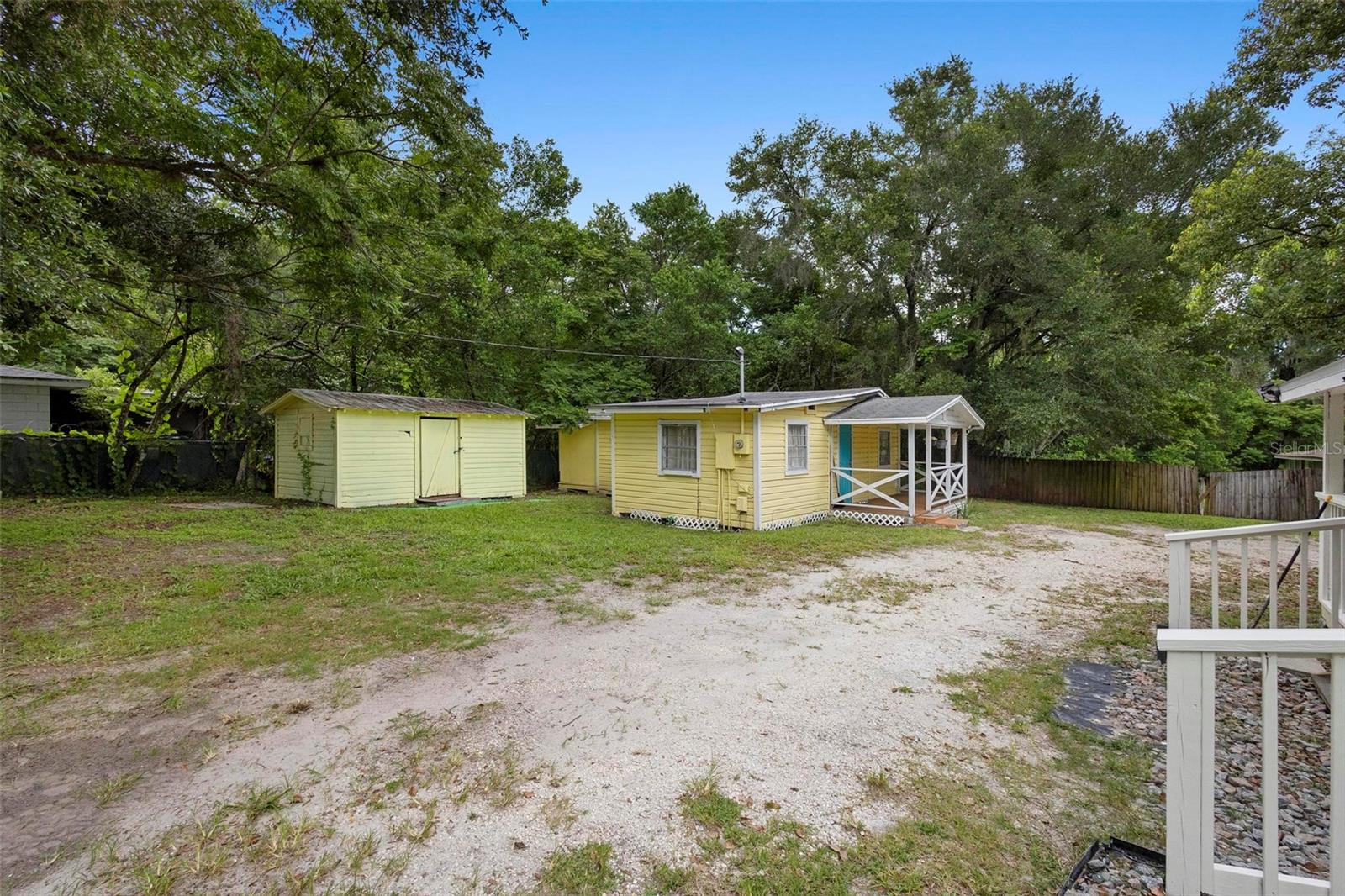 409 W BERESFORD AVE, DELAND, FL, 32720
