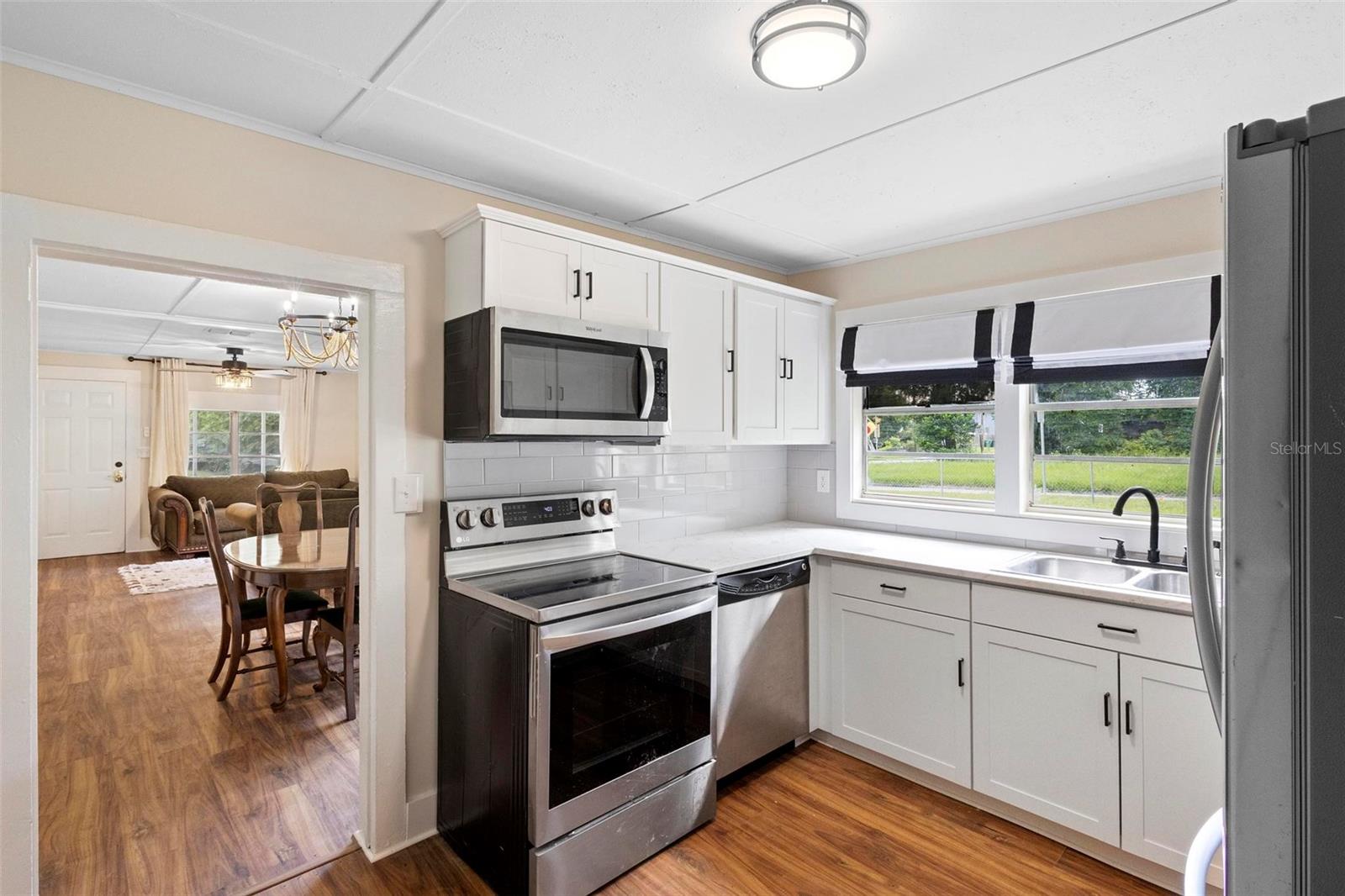 409 W BERESFORD AVE, DELAND, FL, 32720