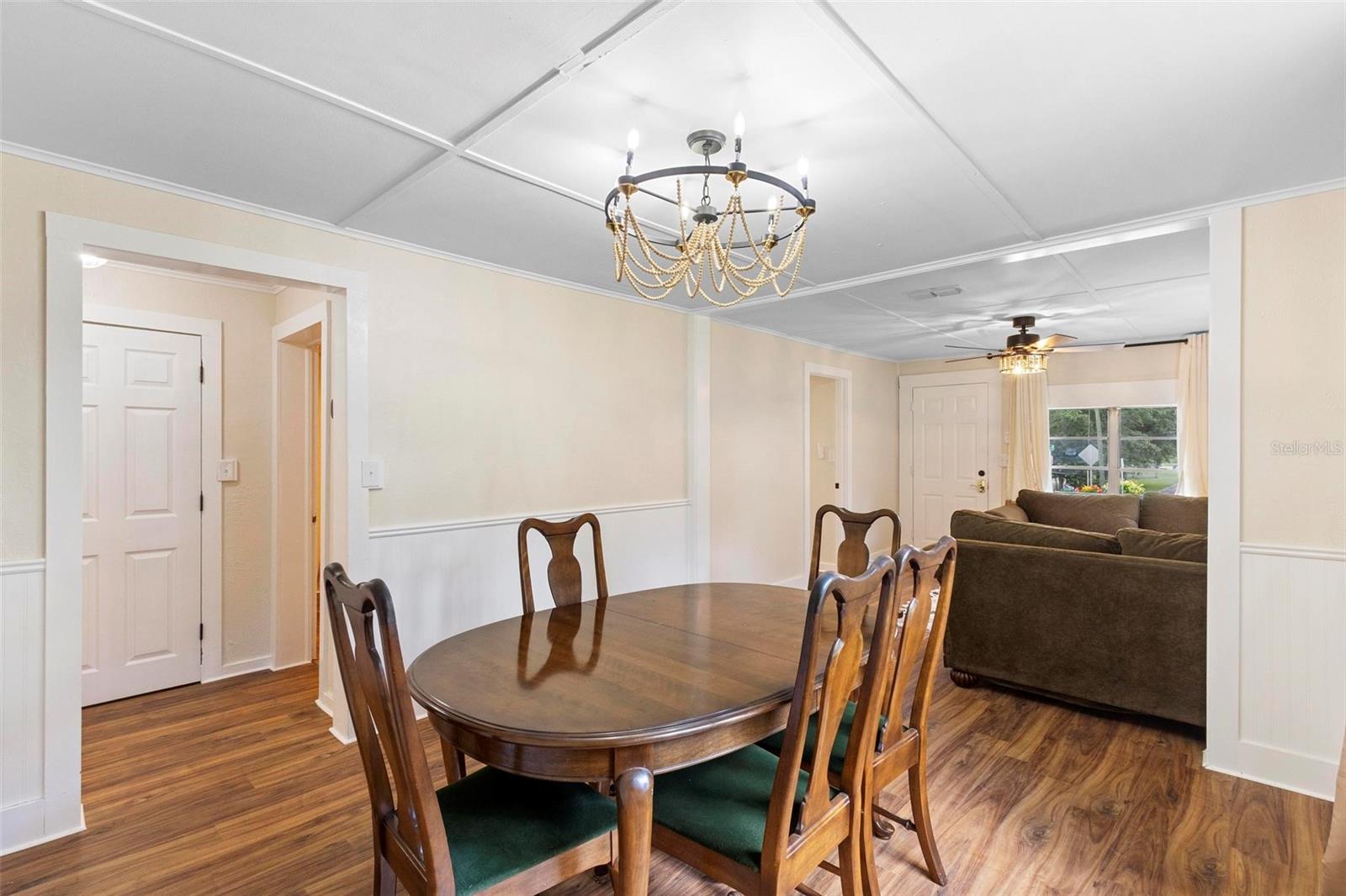 409 W BERESFORD AVE, DELAND, FL, 32720