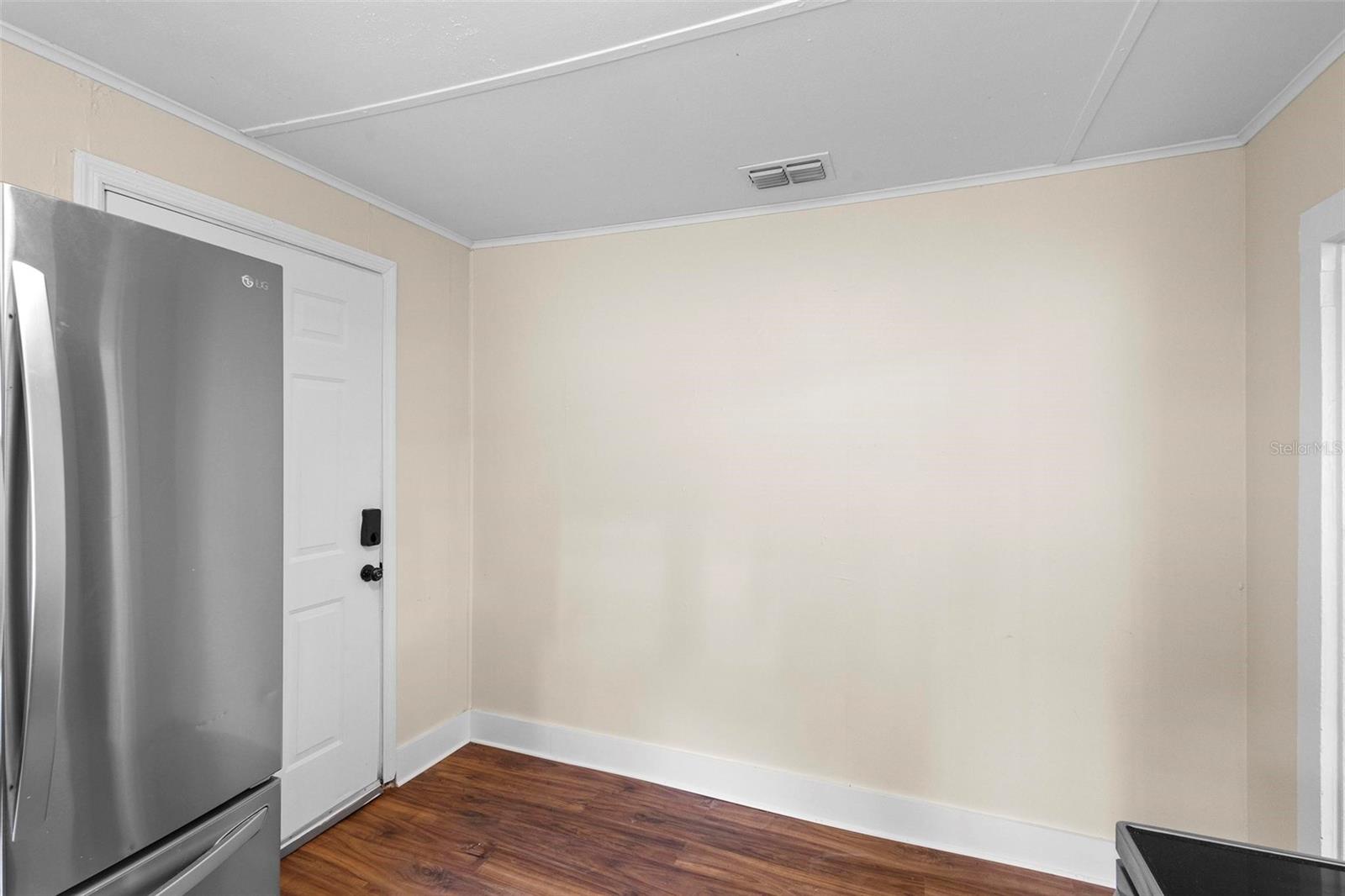 409 W BERESFORD AVE, DELAND, FL, 32720