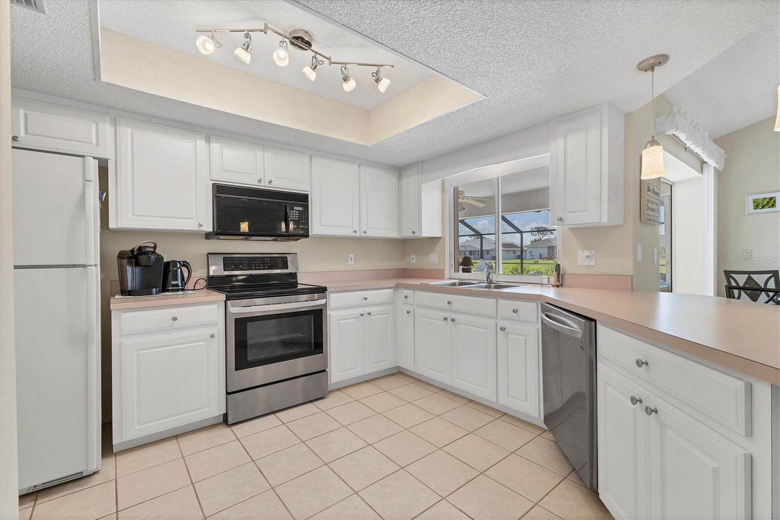 173 FAIRWAY RD, ROTONDA WEST, FL, 33947