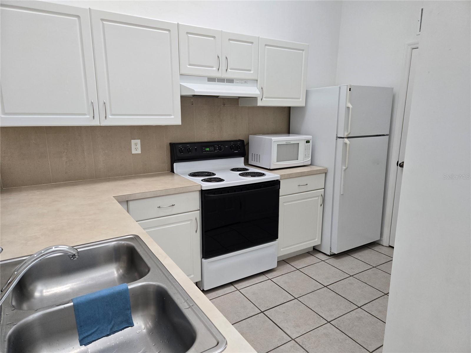 13200 W NEWBERRY RD #V120, NEWBERRY, FL, 32669