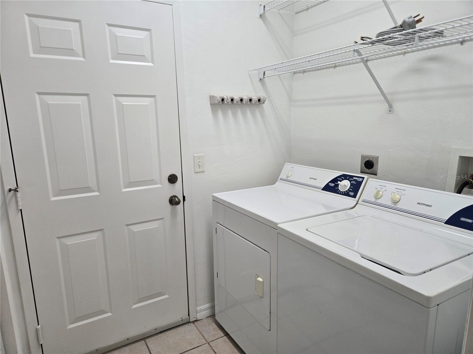 13200 W NEWBERRY RD #V120, NEWBERRY, FL, 32669