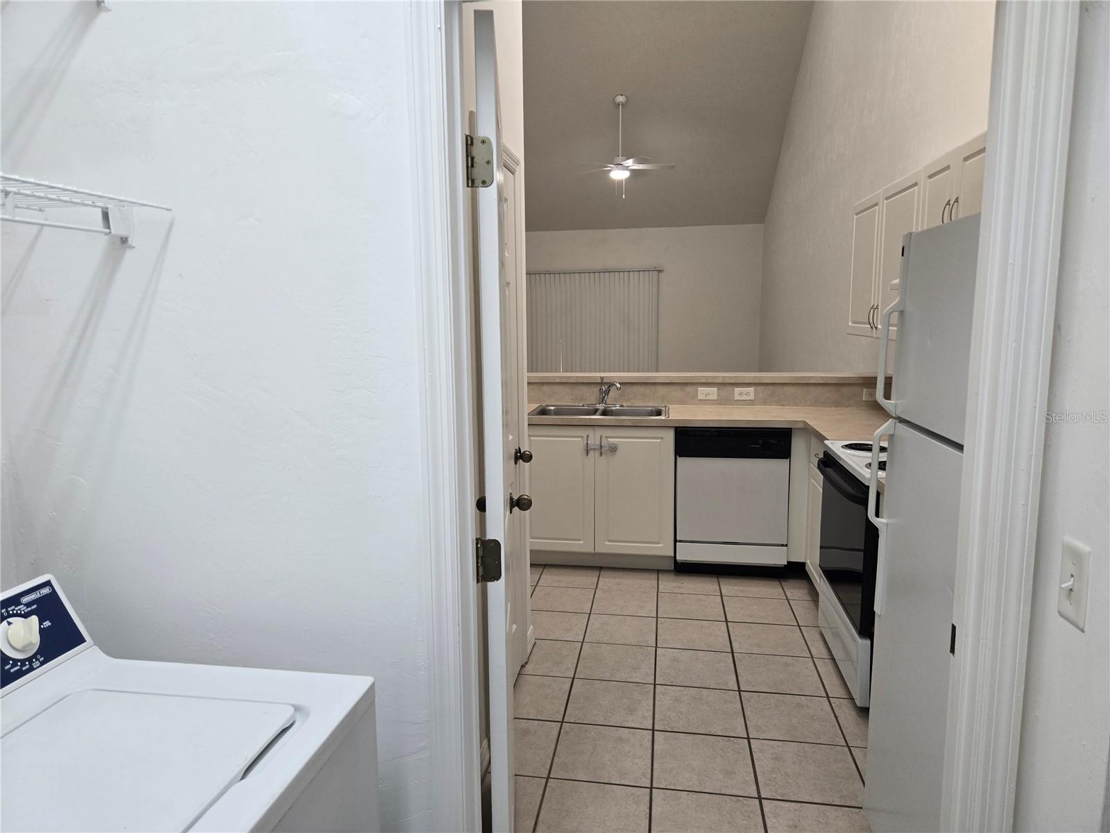 13200 W NEWBERRY RD #V120, NEWBERRY, FL, 32669