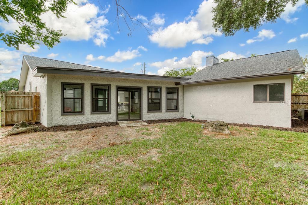 1 FOUNTAIN GATE LN, PALM COAST, FL, 32137