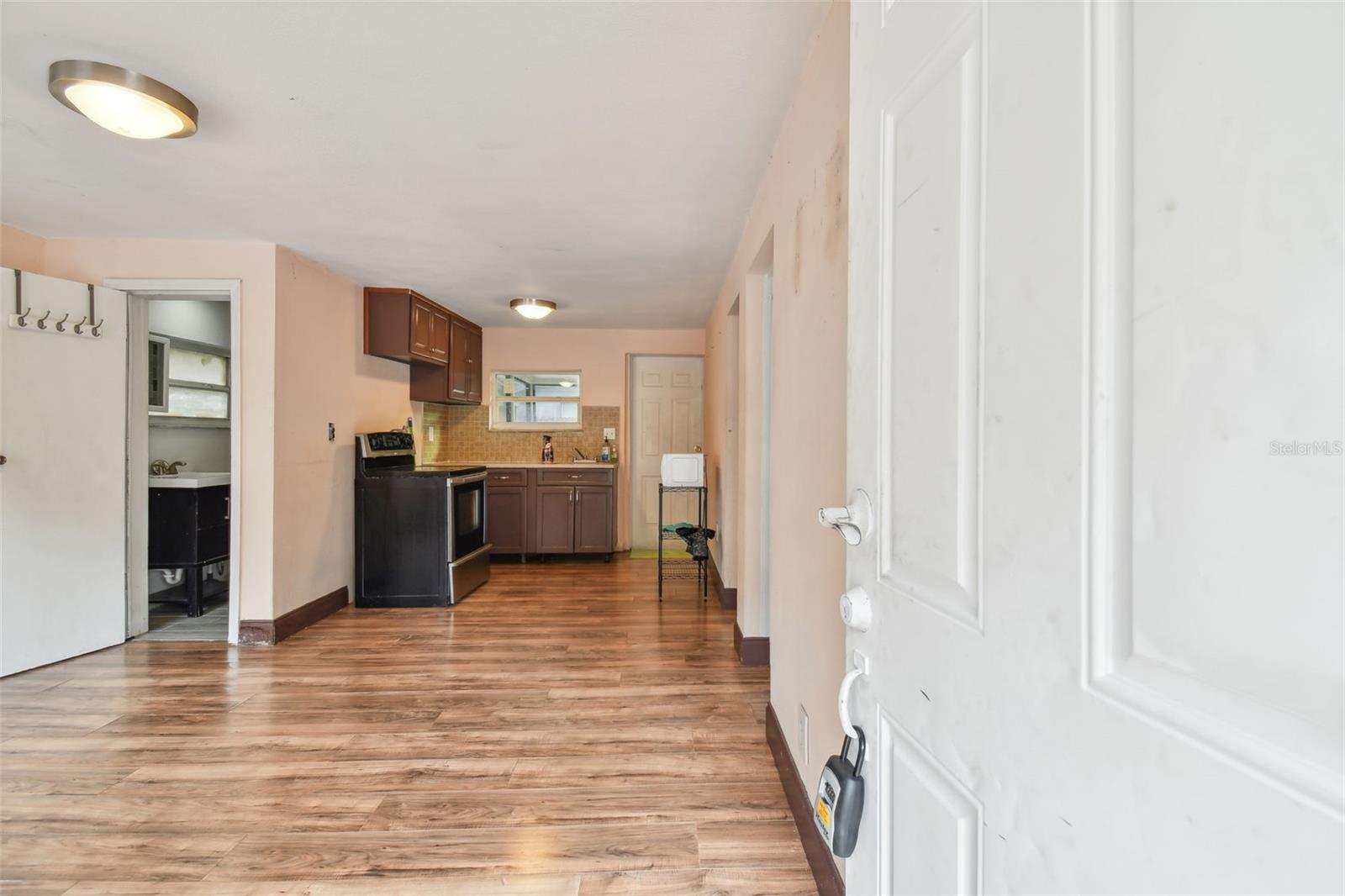 3209 ORIENT RD, TAMPA, FL, 33619