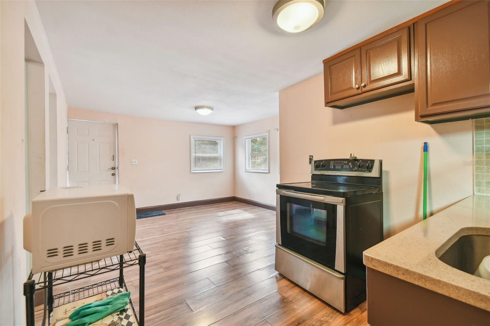 3209 ORIENT RD, TAMPA, FL, 33619