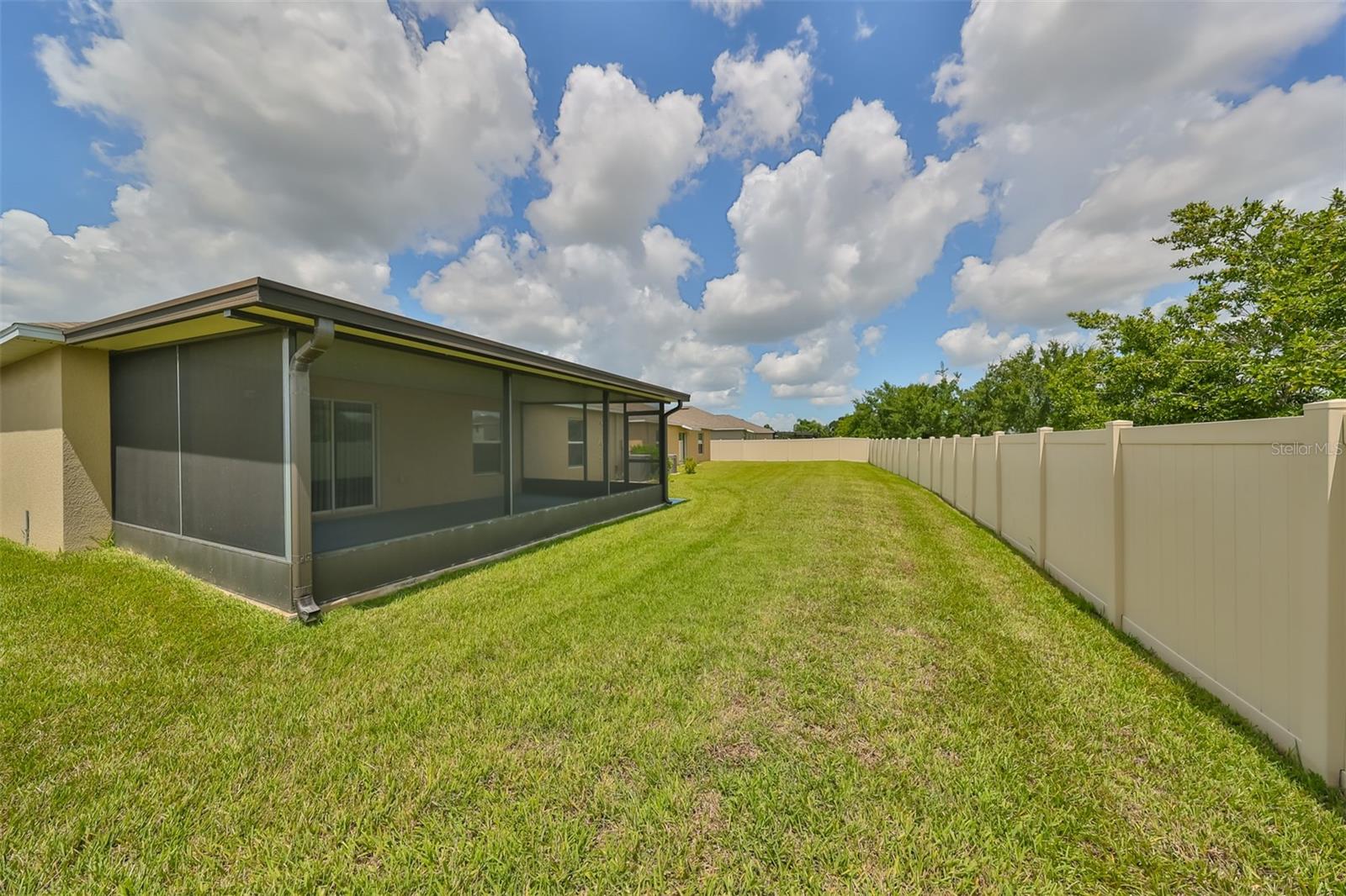 16903 PEACEFUL VALLEY DR, WIMAUMA, FL, 33598