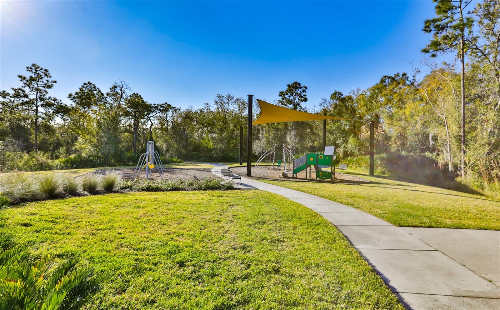 16903 PEACEFUL VALLEY DR, WIMAUMA, FL, 33598