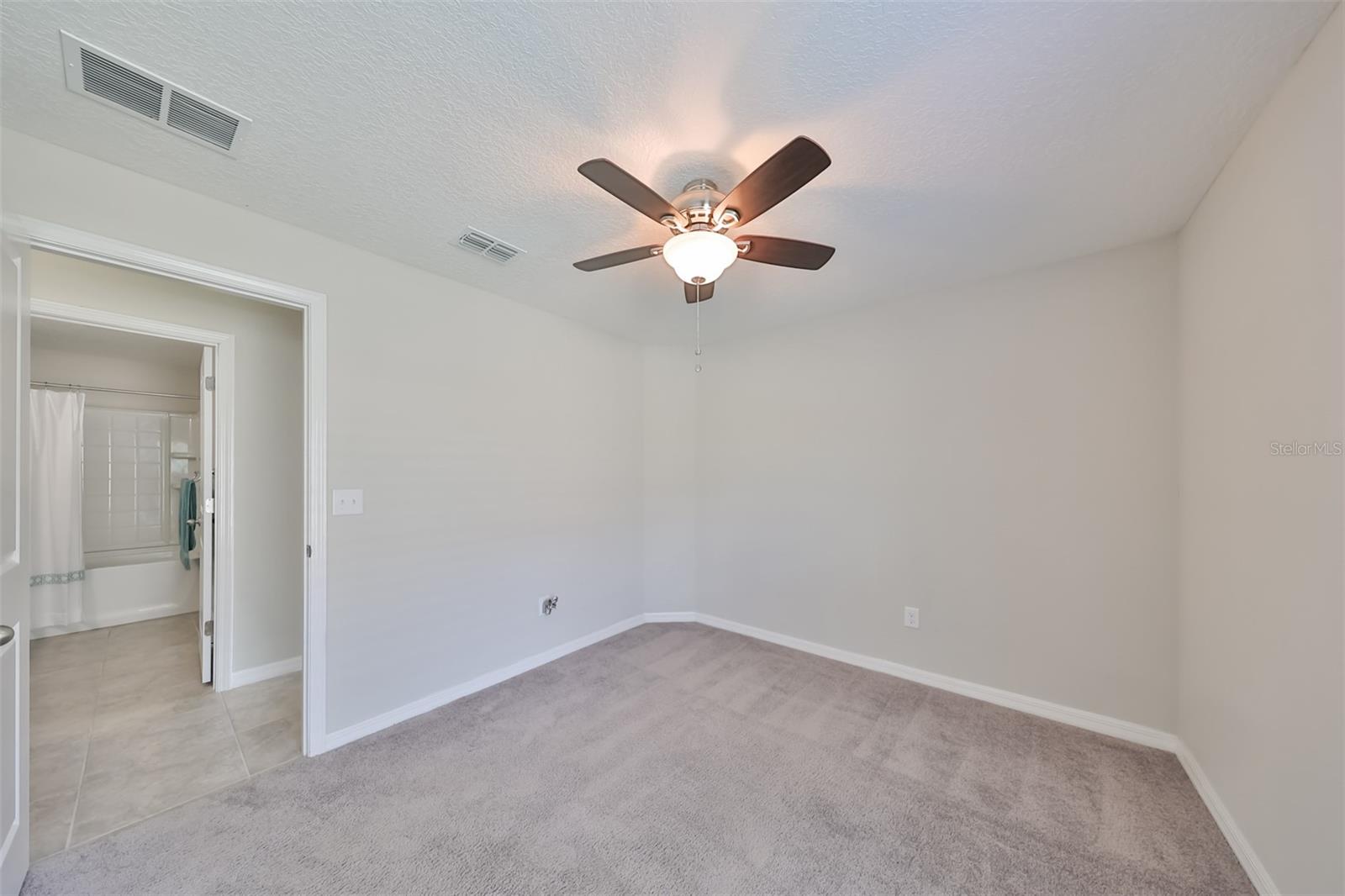 16903 PEACEFUL VALLEY DR, WIMAUMA, FL, 33598
