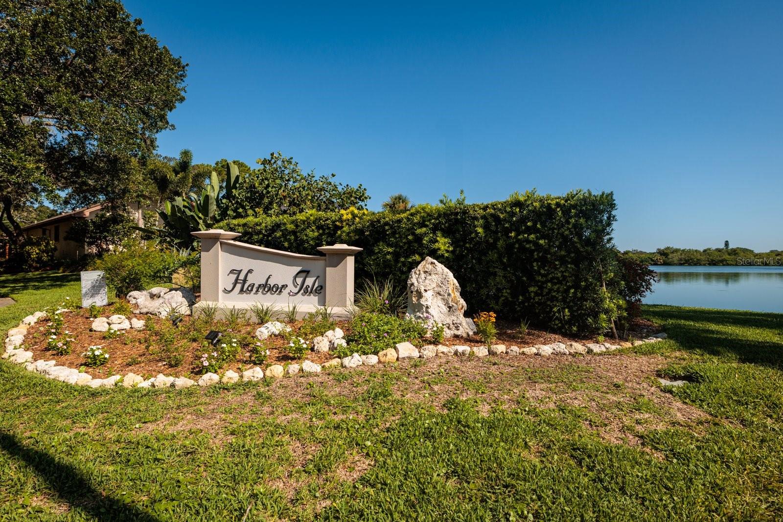 7400 14TH ST NE, ST PETERSBURG, FL, 33702