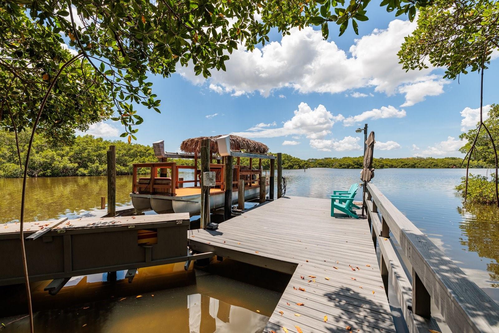 7400 14TH ST NE, ST PETERSBURG, FL, 33702