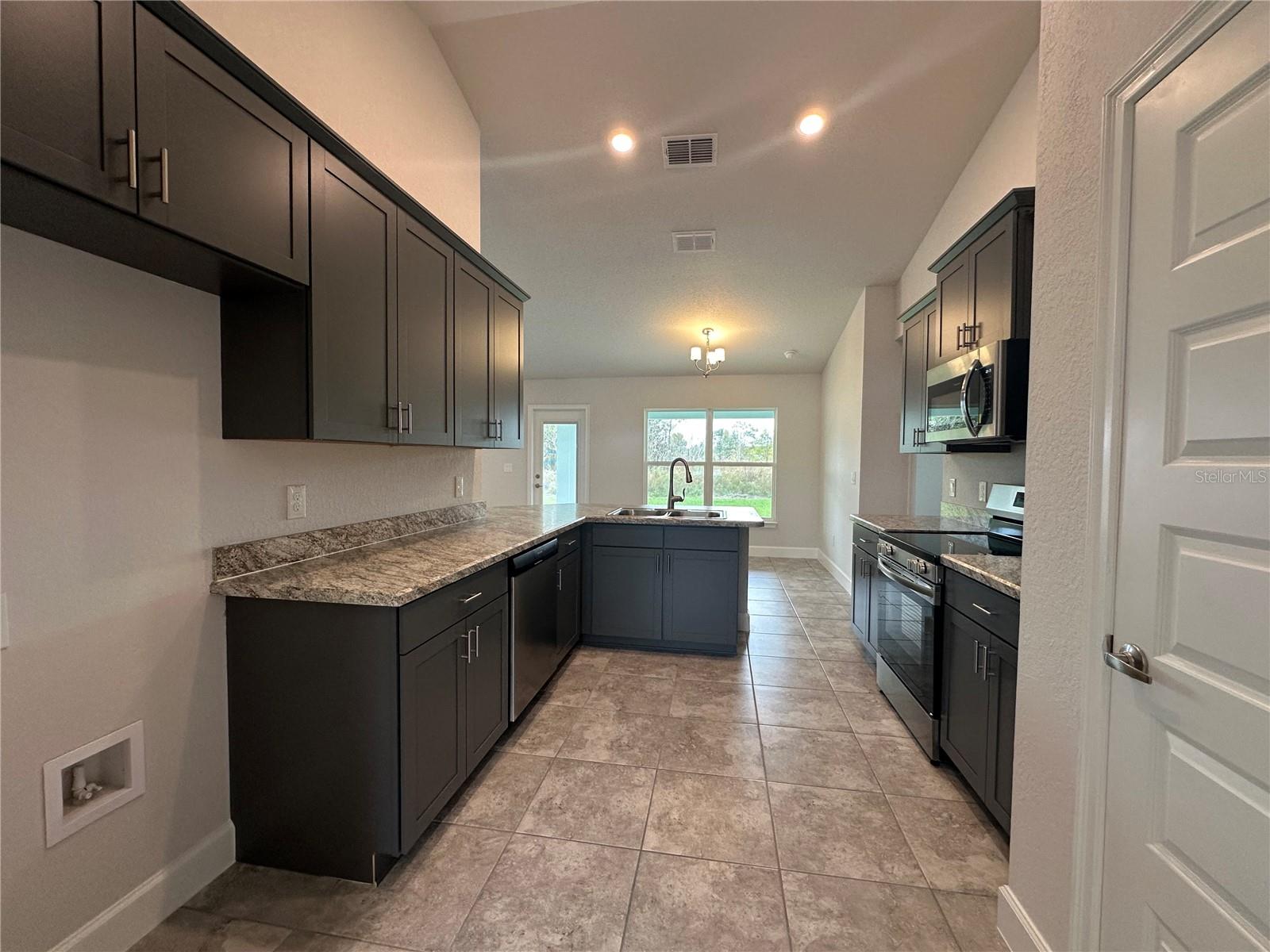 8077 JUNIPER RD, OCALA, FL, 34480