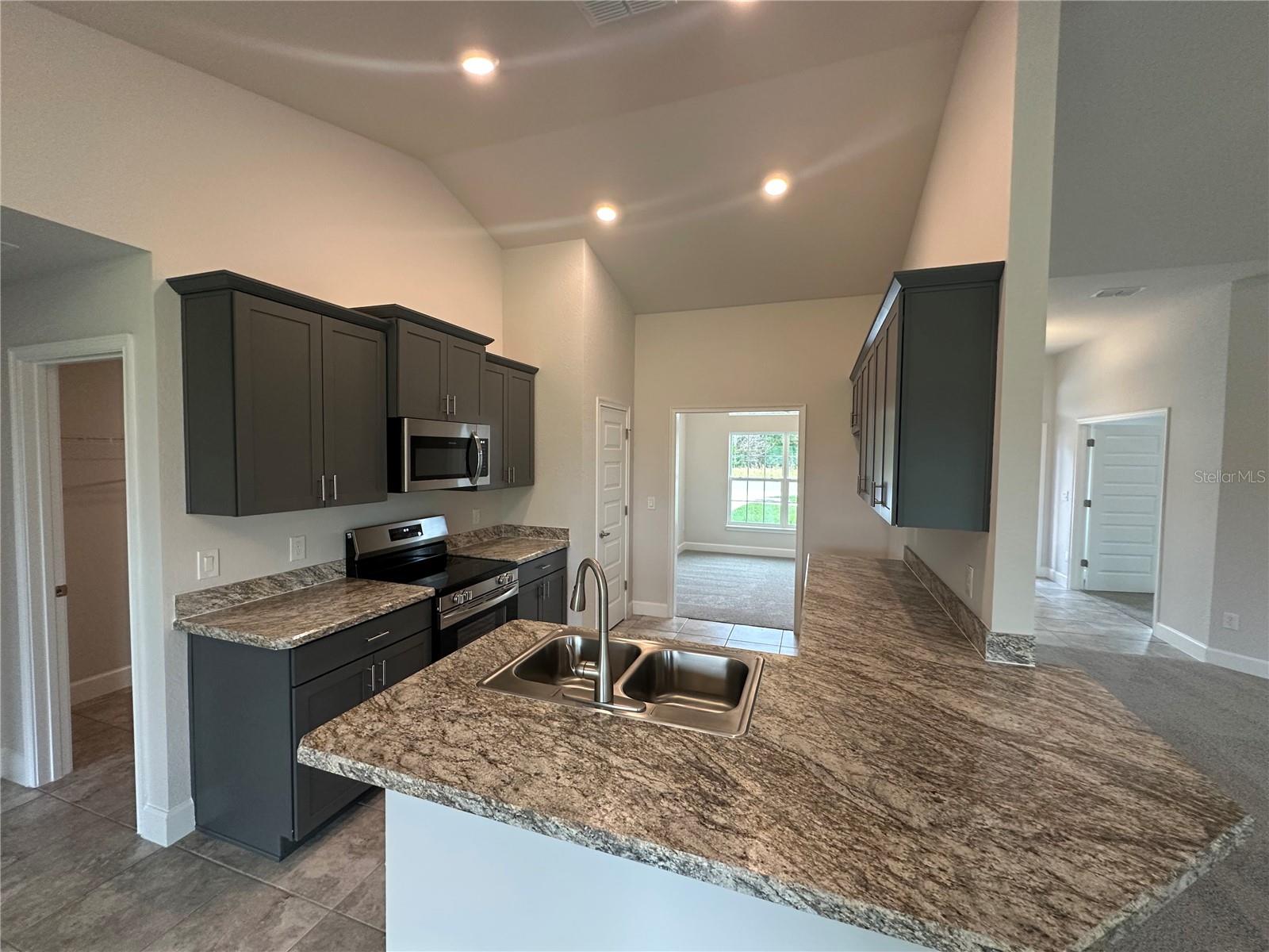 8077 JUNIPER RD, OCALA, FL, 34480