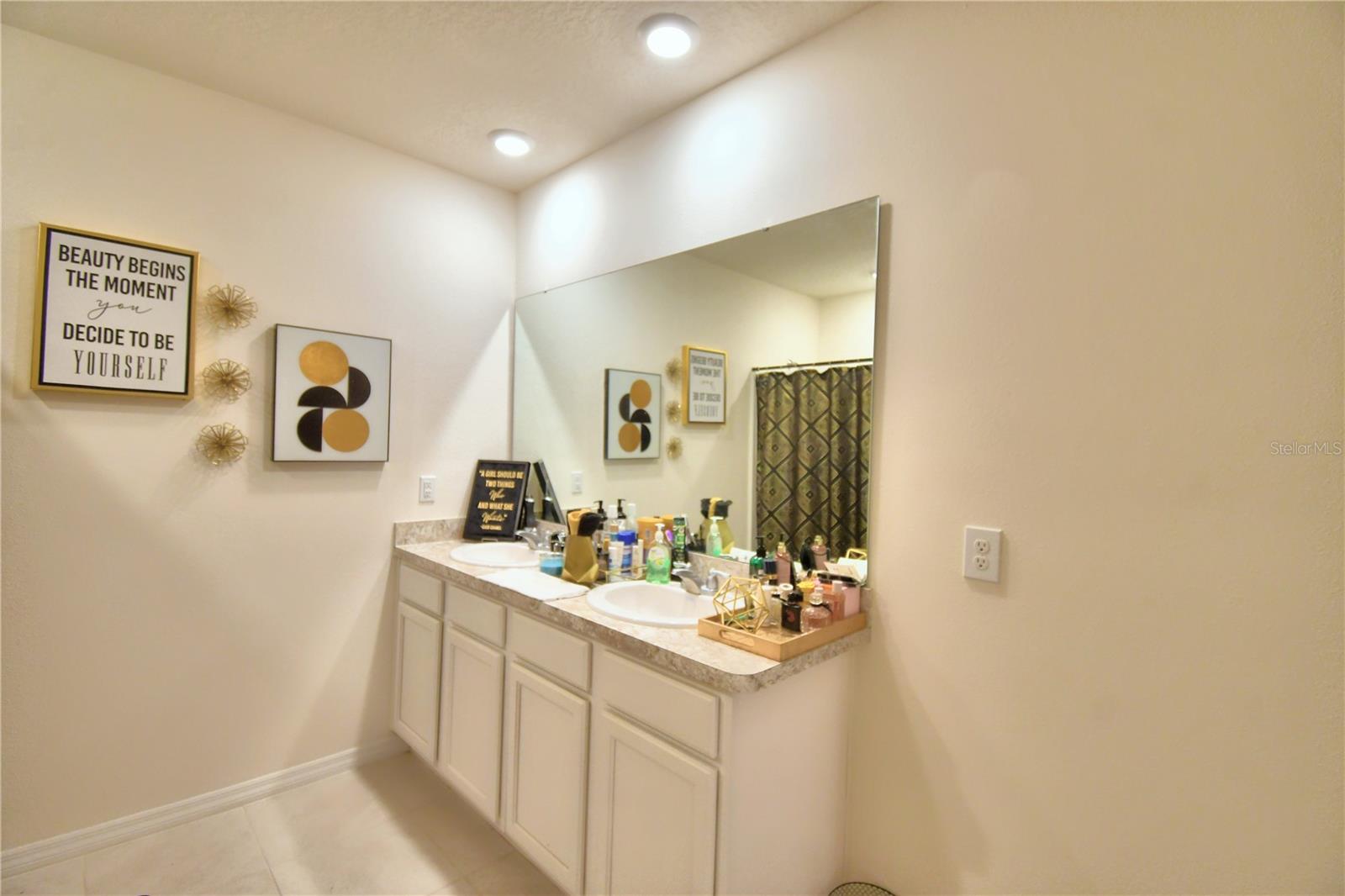 693 SQUIRES GROVE DR, WINTER HAVEN, FL, 33880