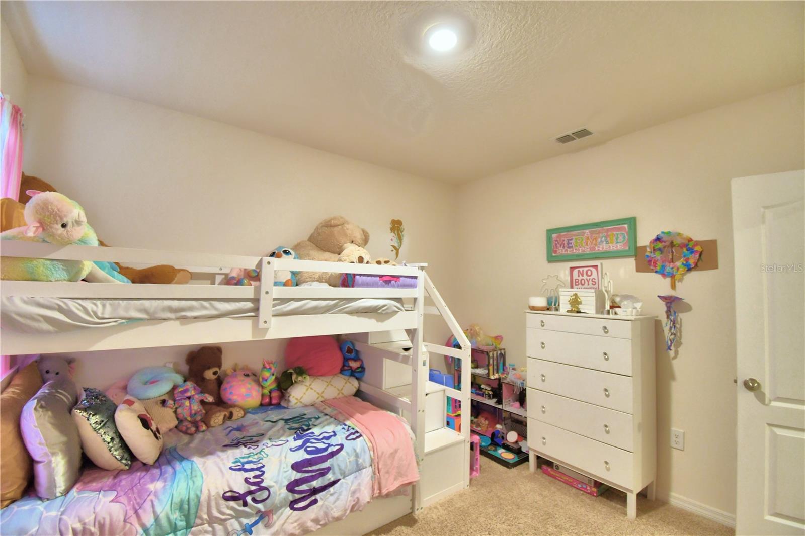 693 SQUIRES GROVE DR, WINTER HAVEN, FL, 33880