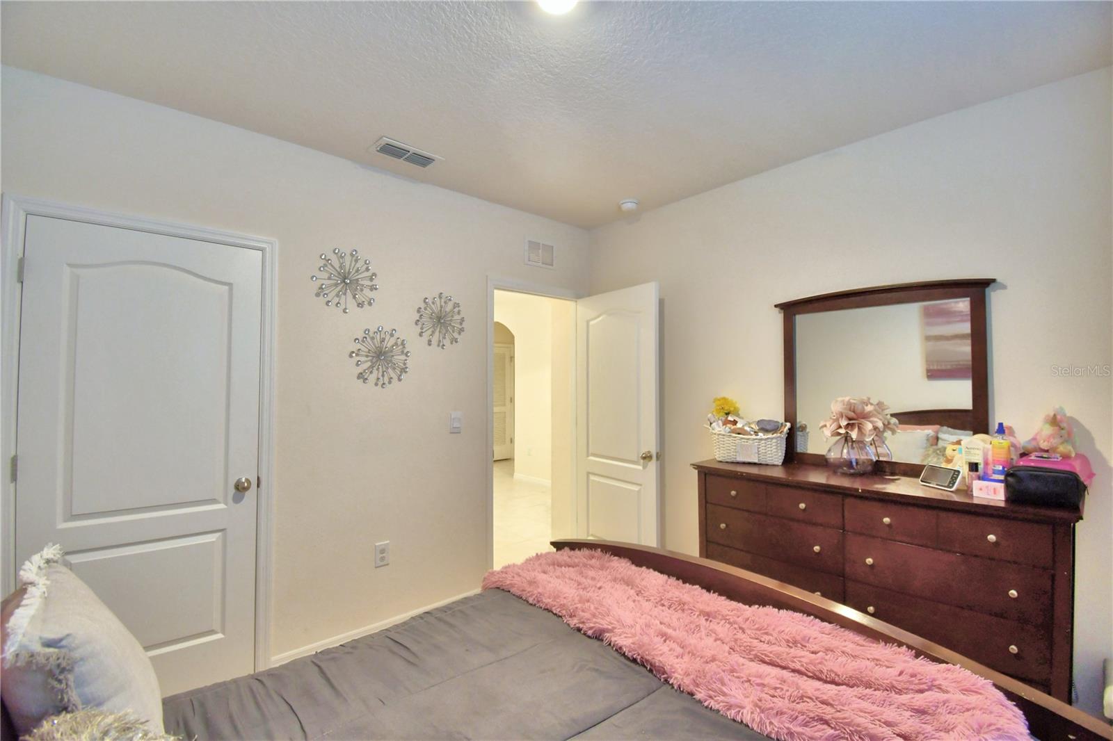 693 SQUIRES GROVE DR, WINTER HAVEN, FL, 33880