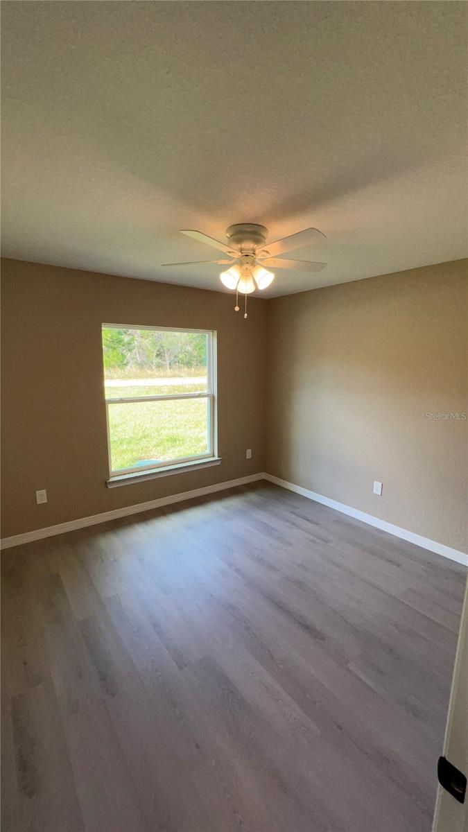 24 SEQUOIA DRIVE LN, OCKLAWAHA, FL, 32179