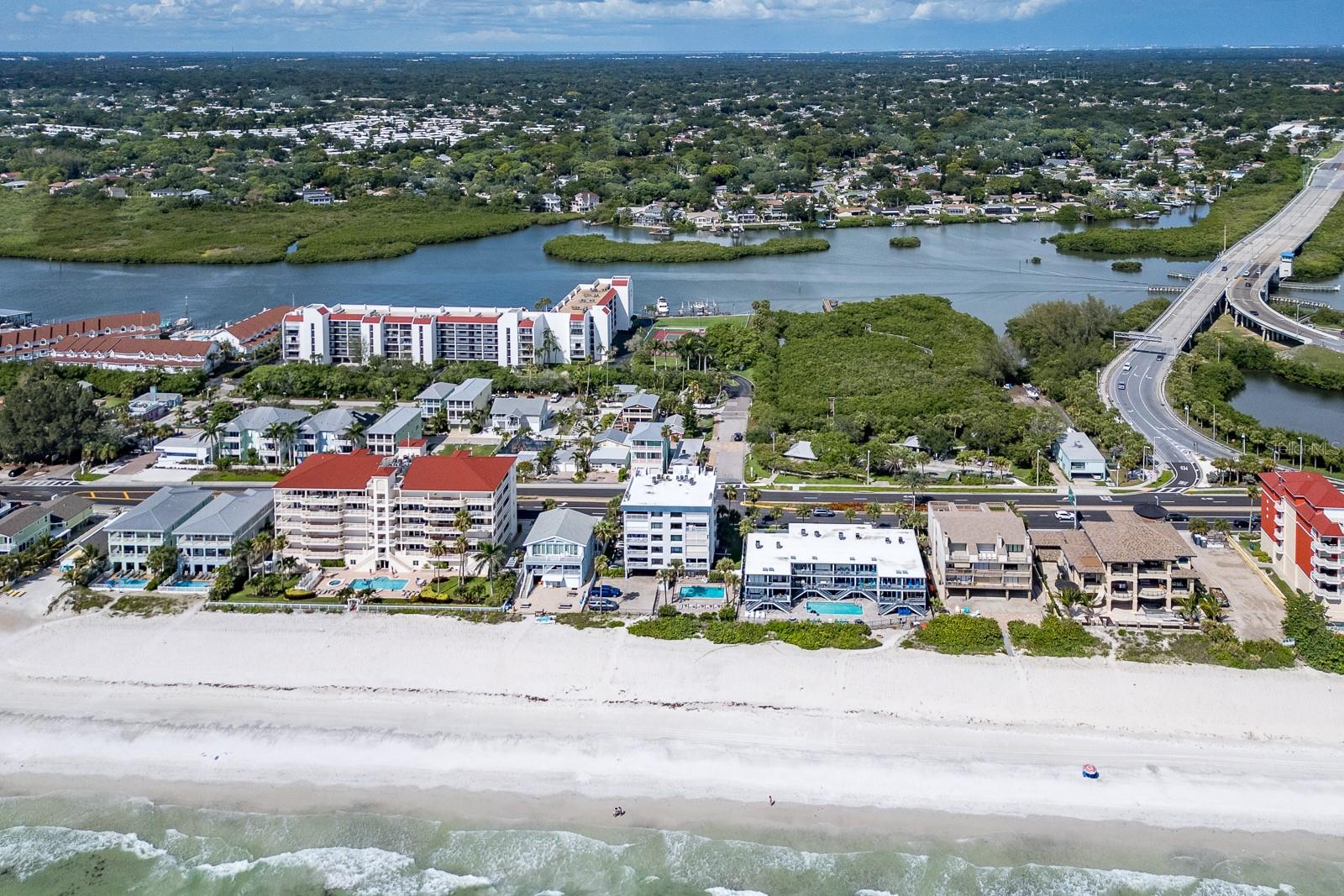 19106 GULF BLVD #102, INDIAN SHORES, FL, 33785